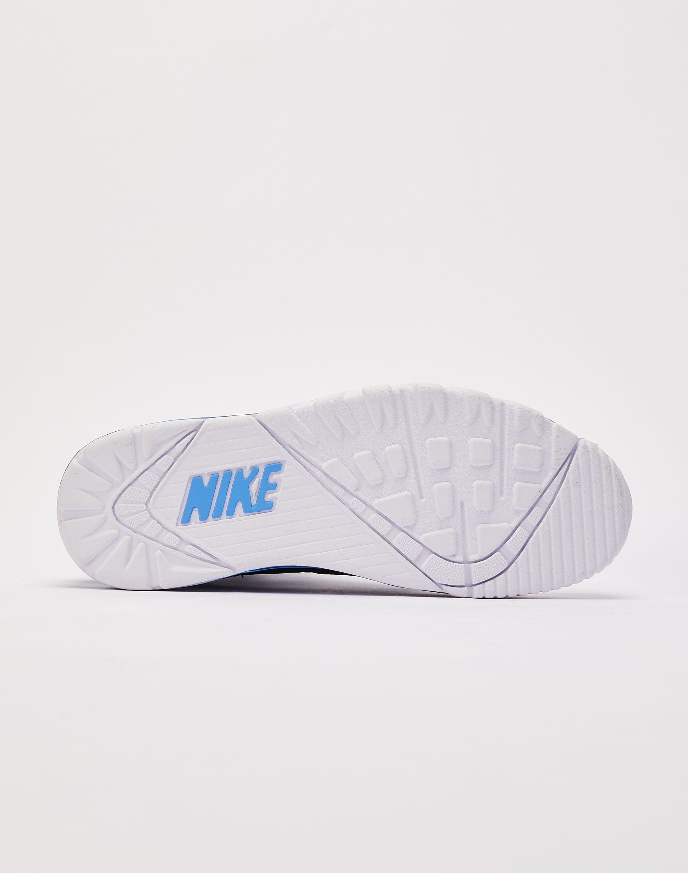 Photo of Nike Air Trainer Sc Hi