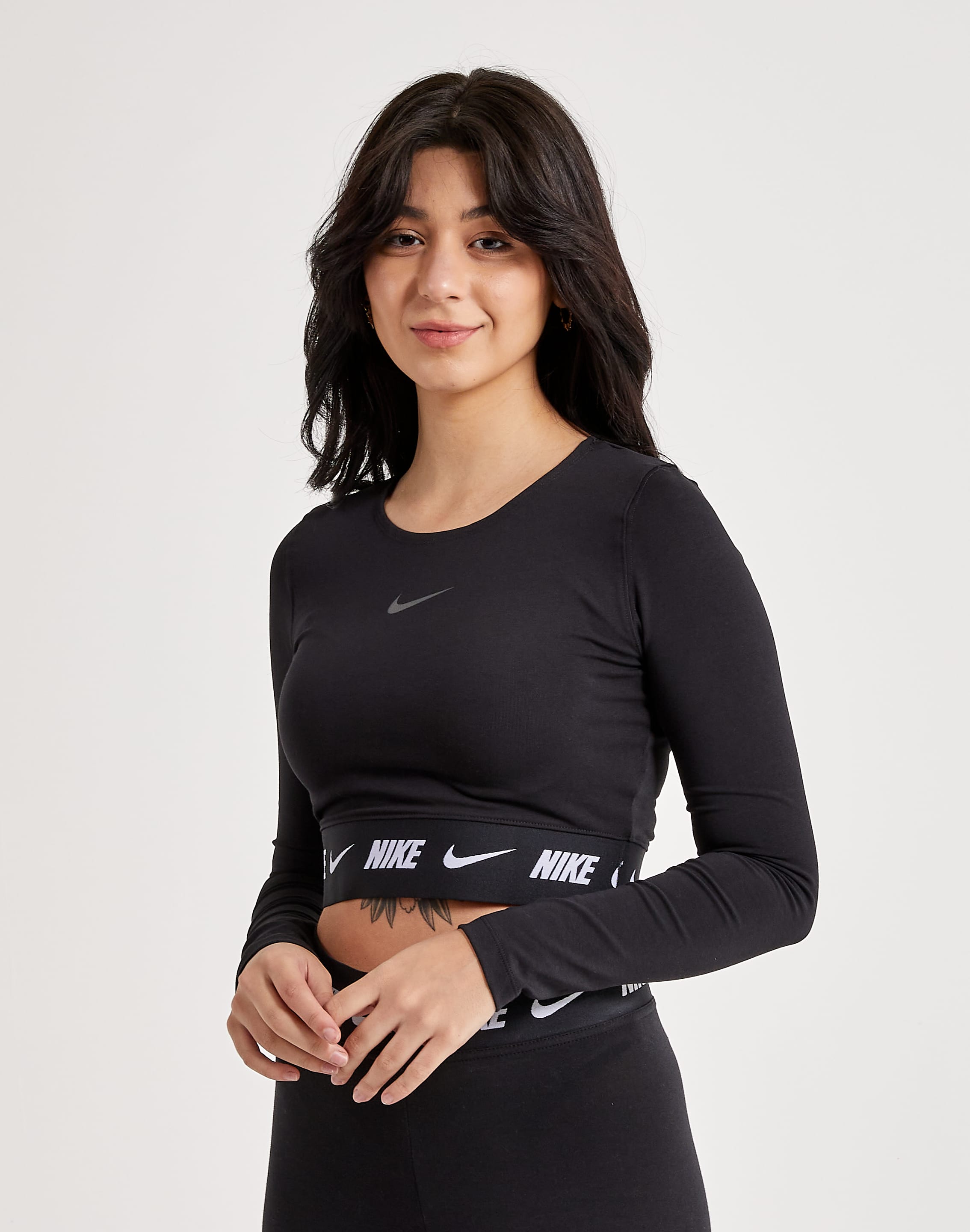 Nike Long-Sleeve Crop Top â DTLR