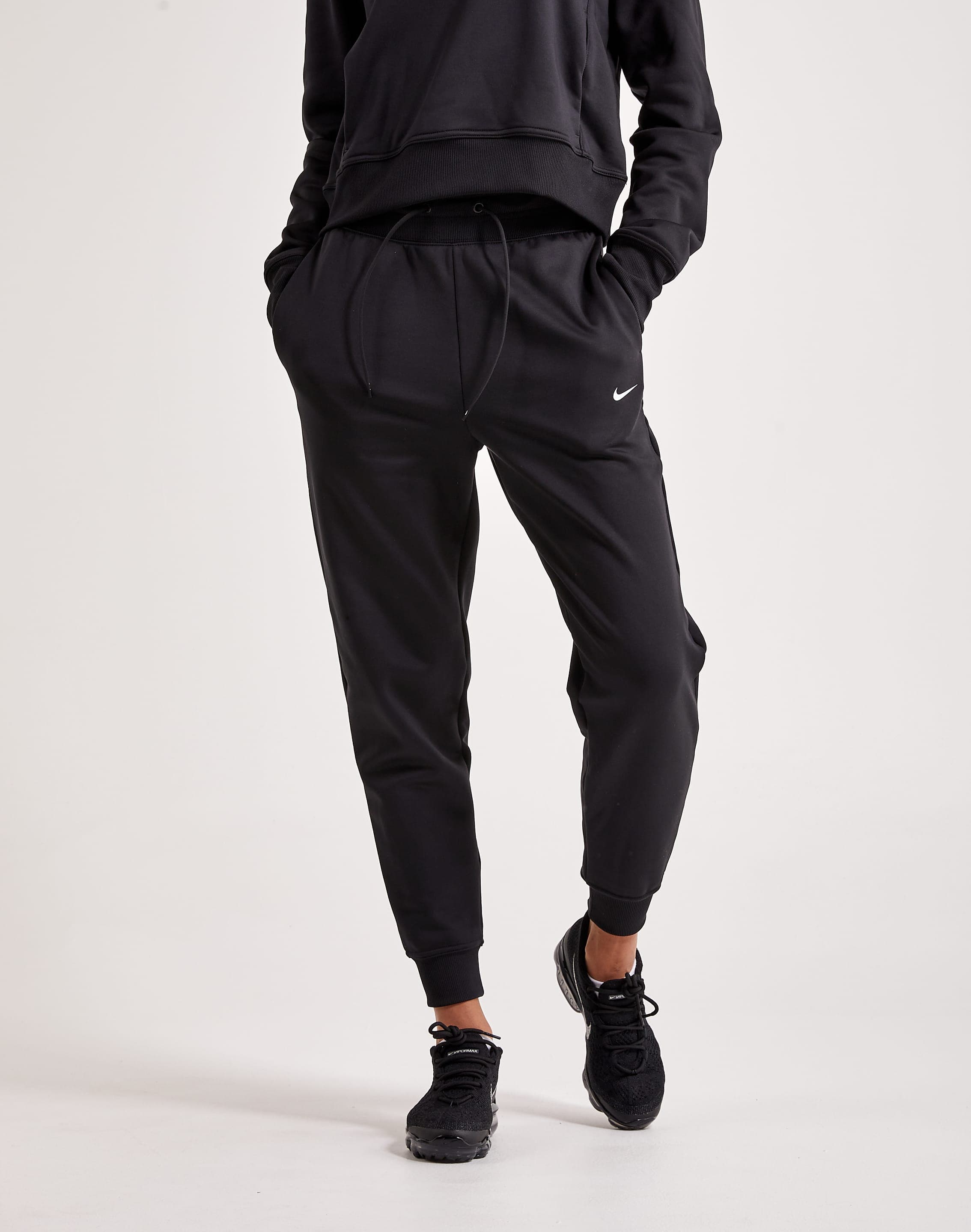 Nike Therma-FIT One Joggers – DTLR