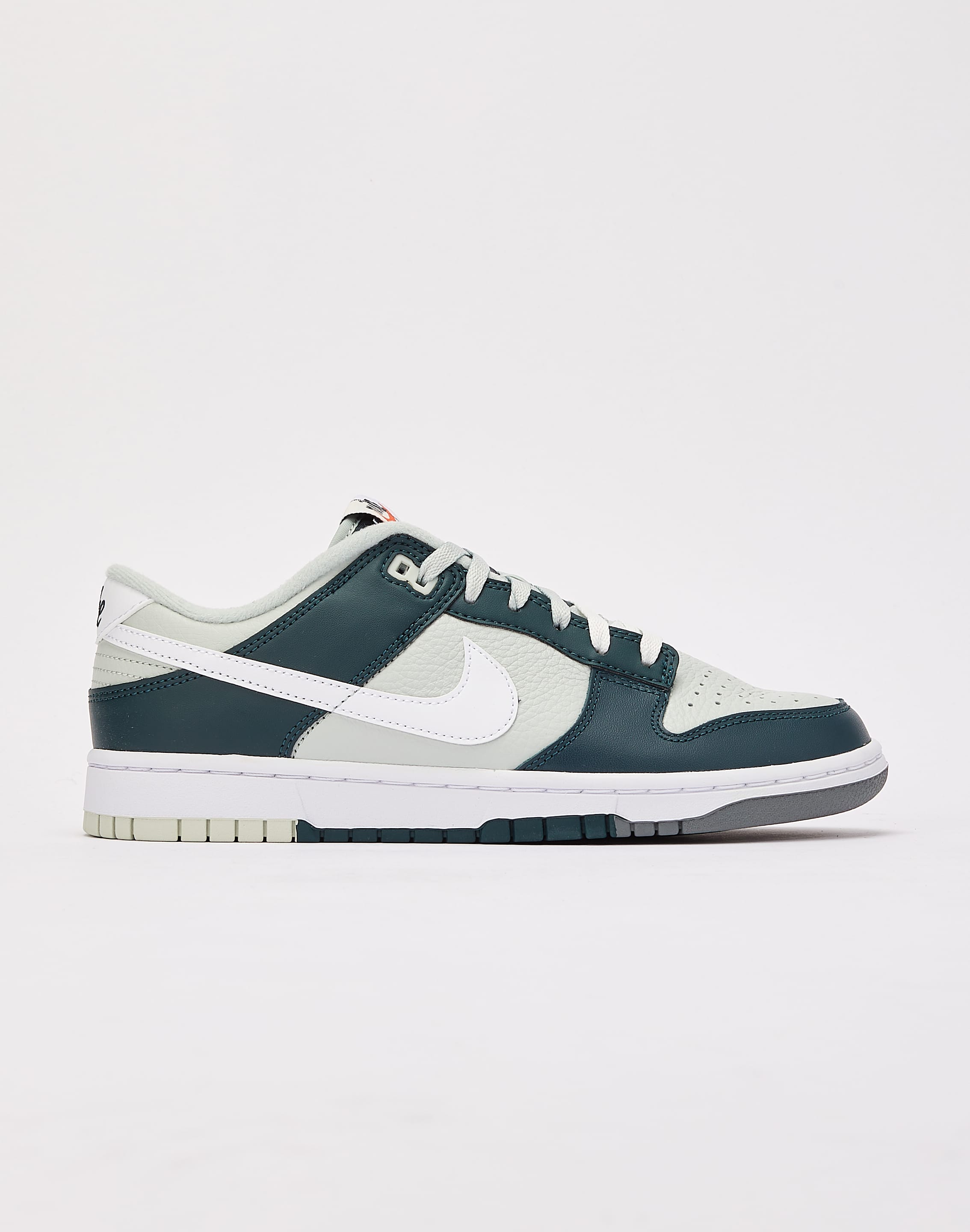 Nike Dunk Low Retro – DTLR