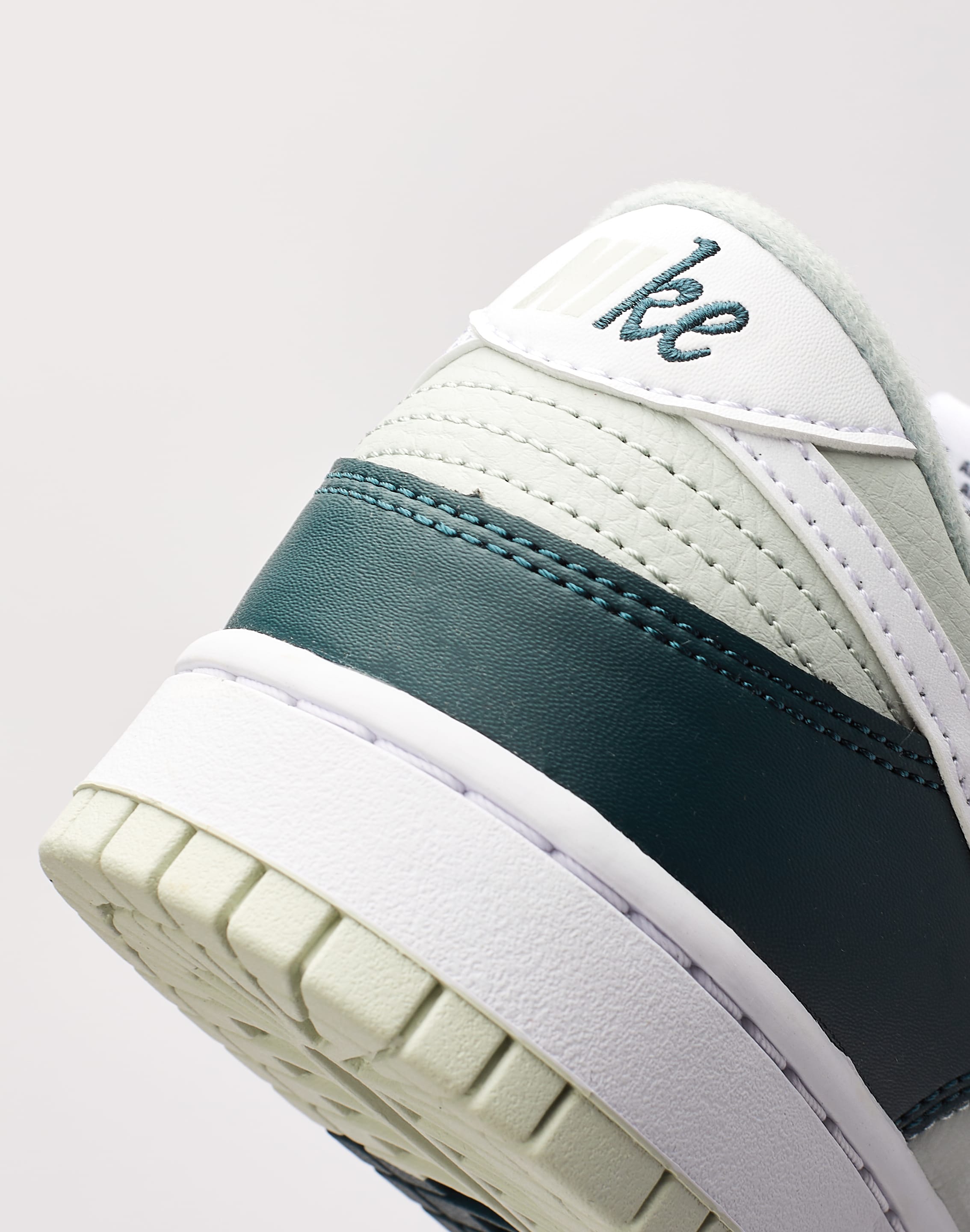 Nike Dunk Low Retro â DTLR