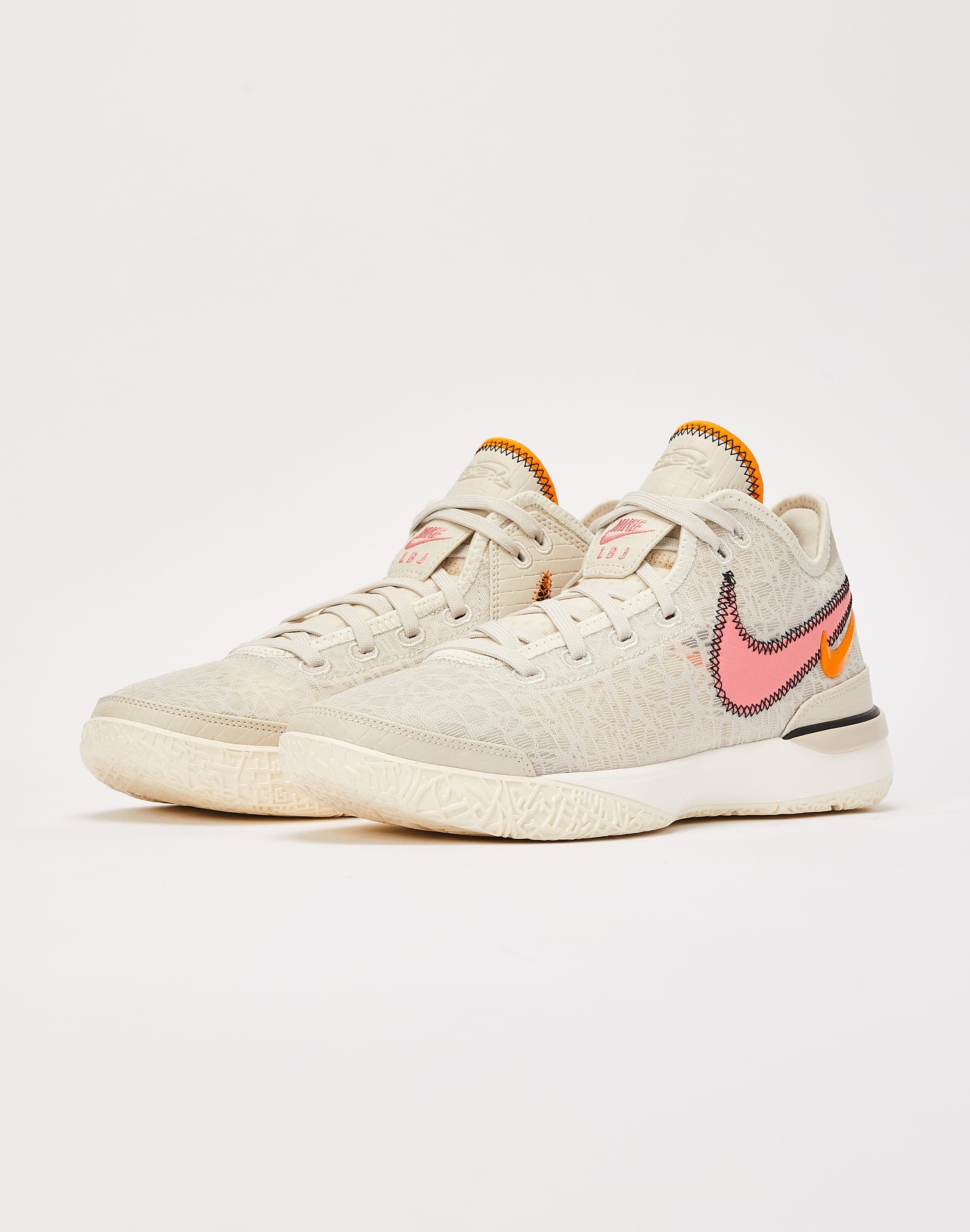 dtlr.com is where to buy