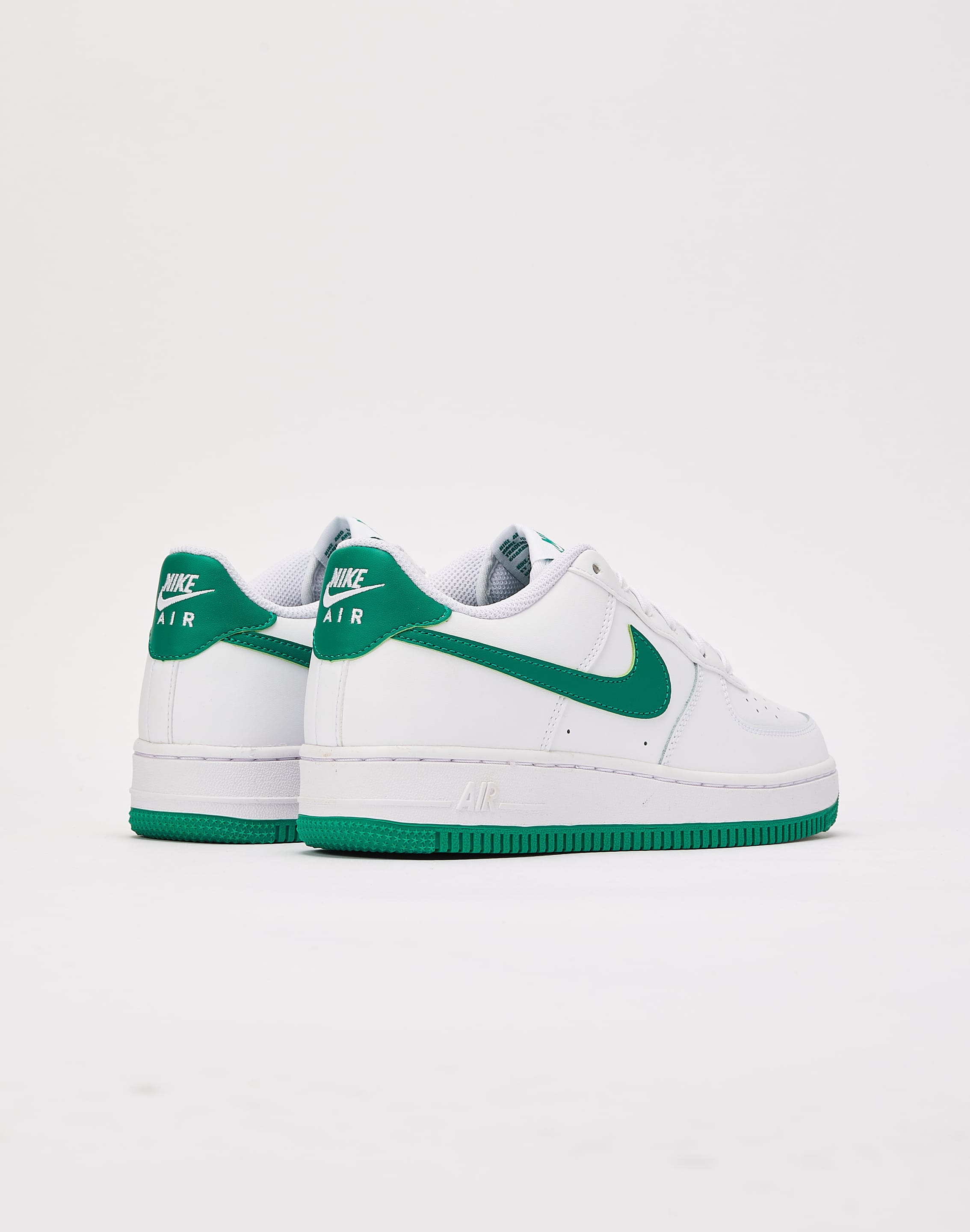 Nike Air Force Low Grade-School – DTLR