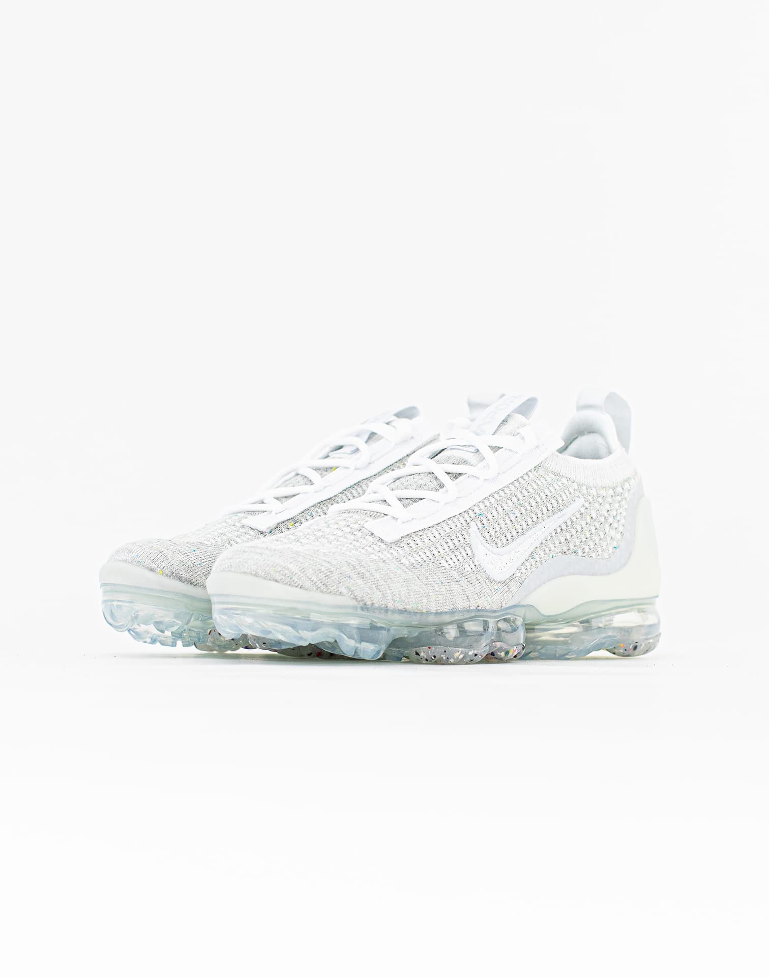 Photo of Nike Wmns Air Vapormax 2021 Fk