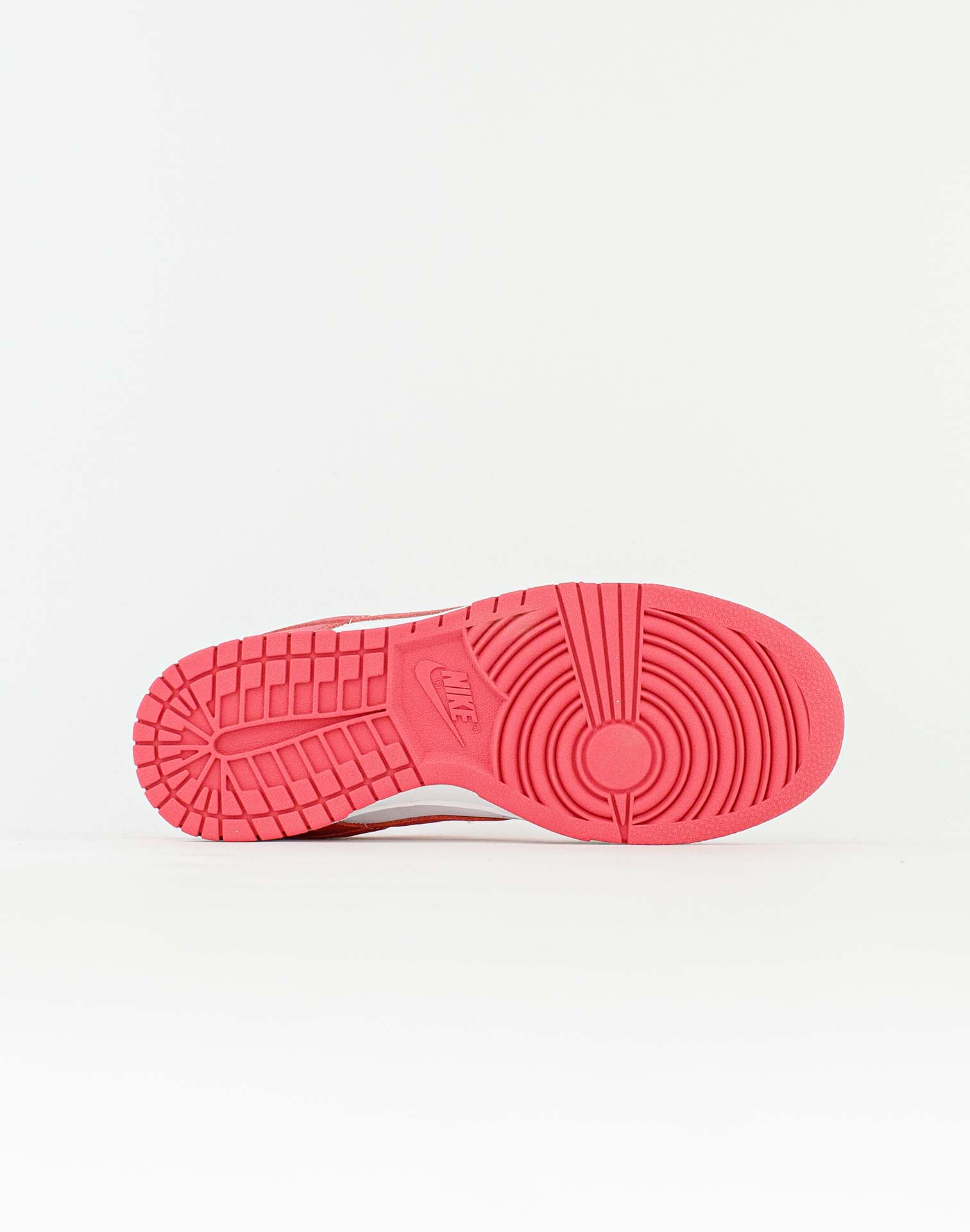 Nike WMNS DUNK LOW â DTLR