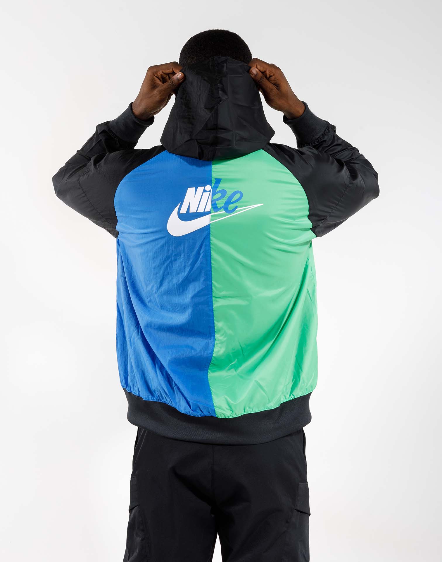 Nike Nsw Sport Essentials+ Windrunner Woven Jacket â DTLR