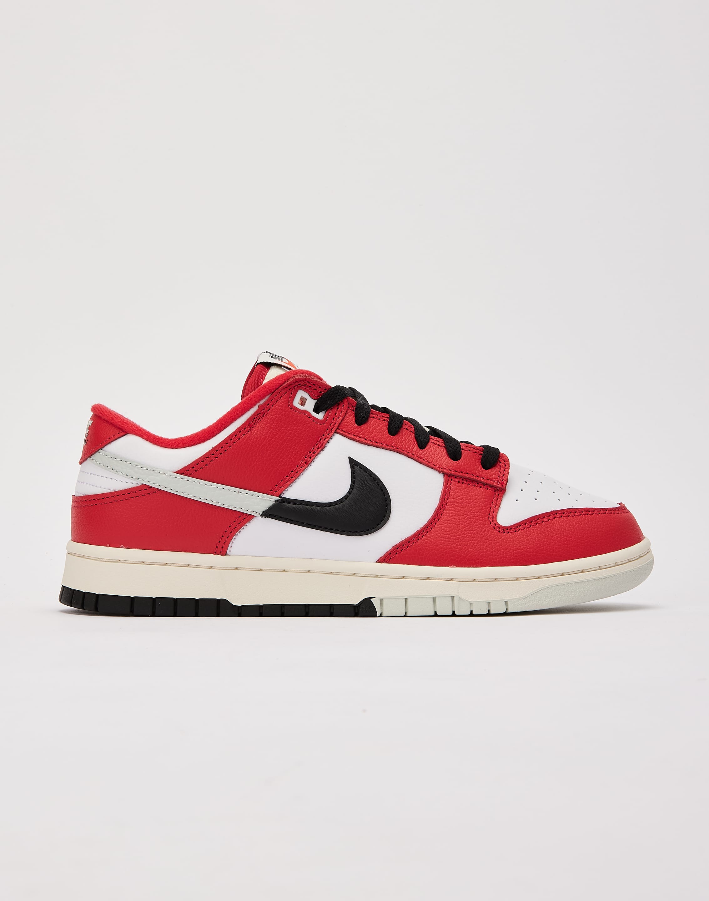 Air Jordan Nike Sb Dunk Low Chicago Resell Nike Dunk Low Retro