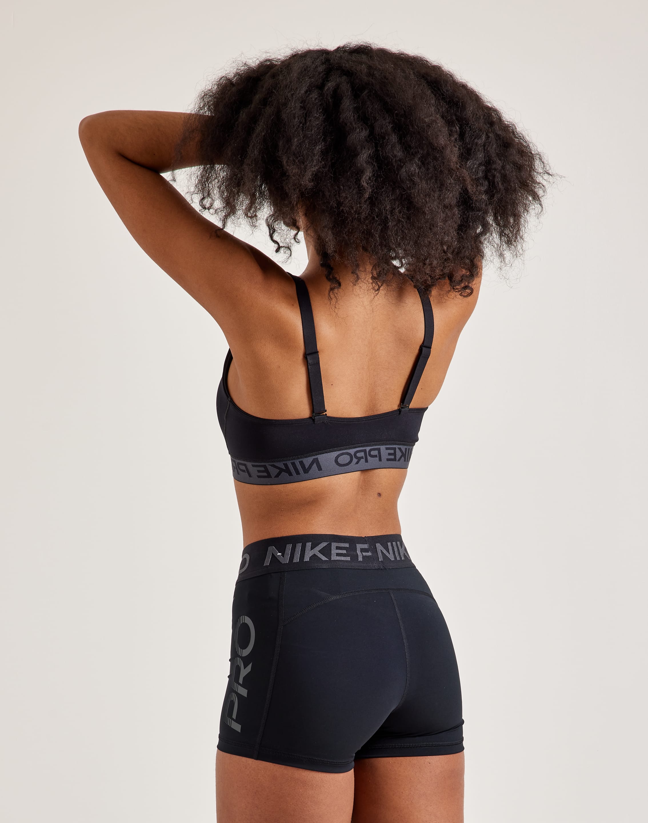 Nike Pro Indy Plunge Sports Bra – DTLR