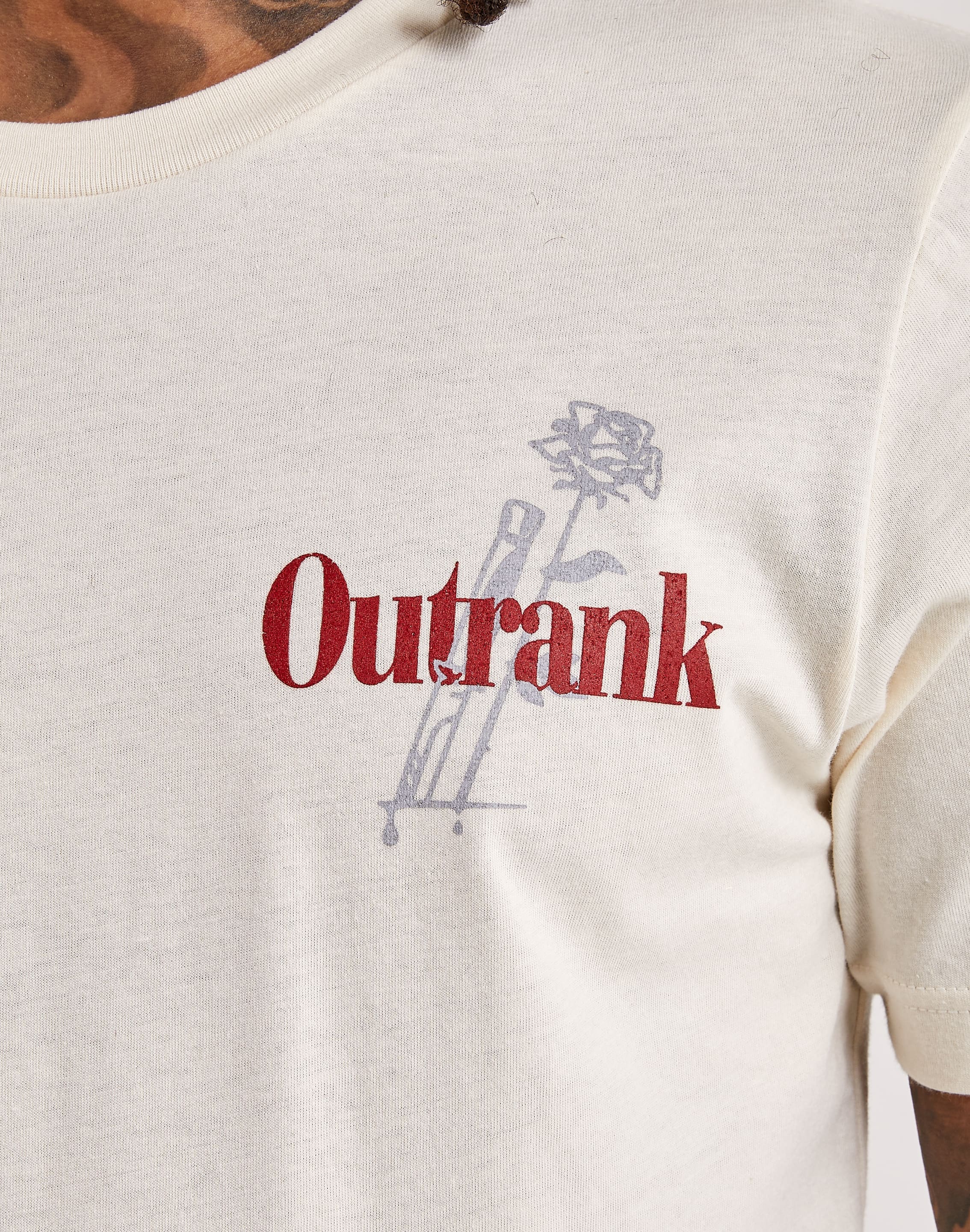 Outrank Outrank Love & War Tee – DTLR