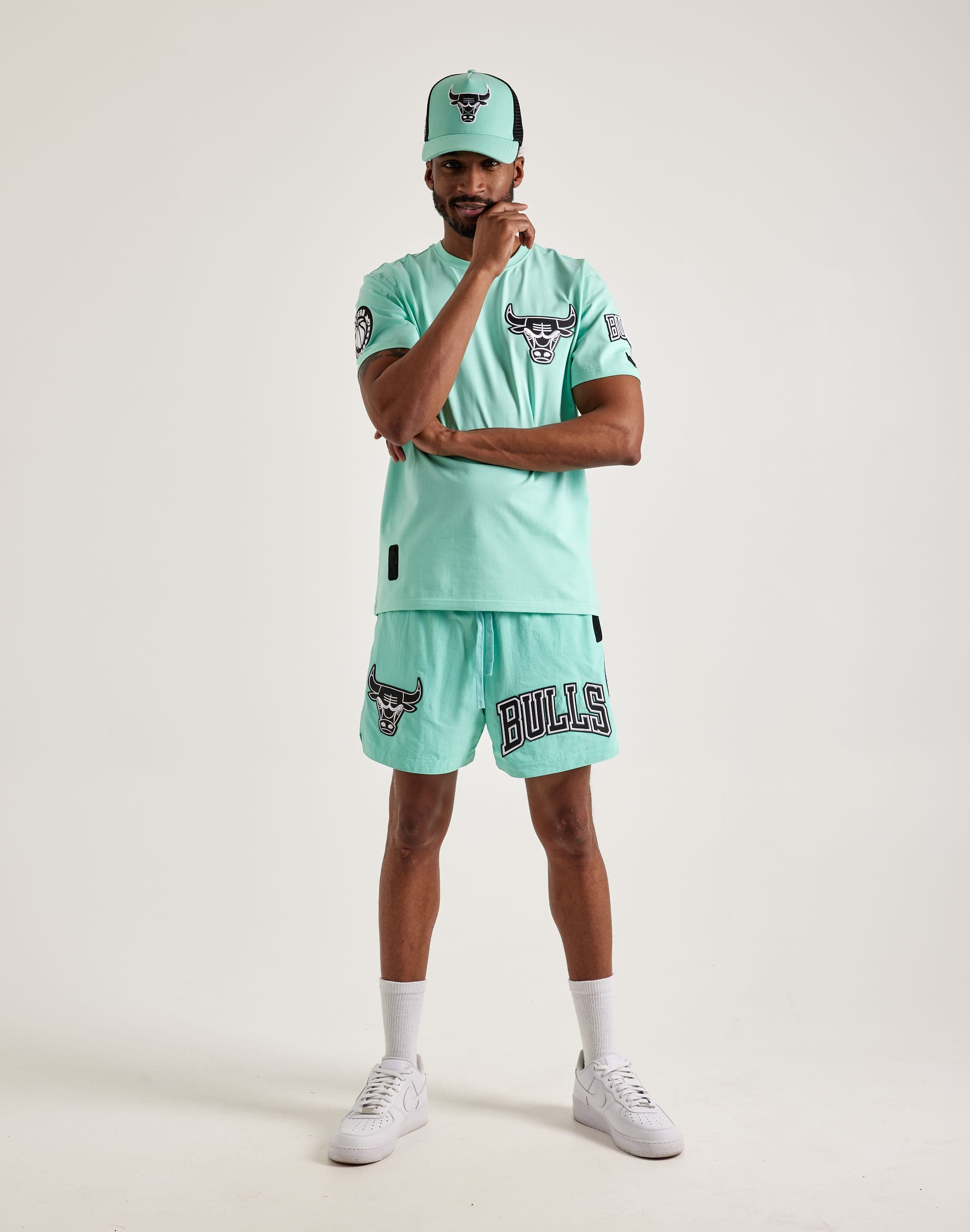 Chicago Bulls Green Shorts Pro Standard Chicago Bulls Shorts – DTLR