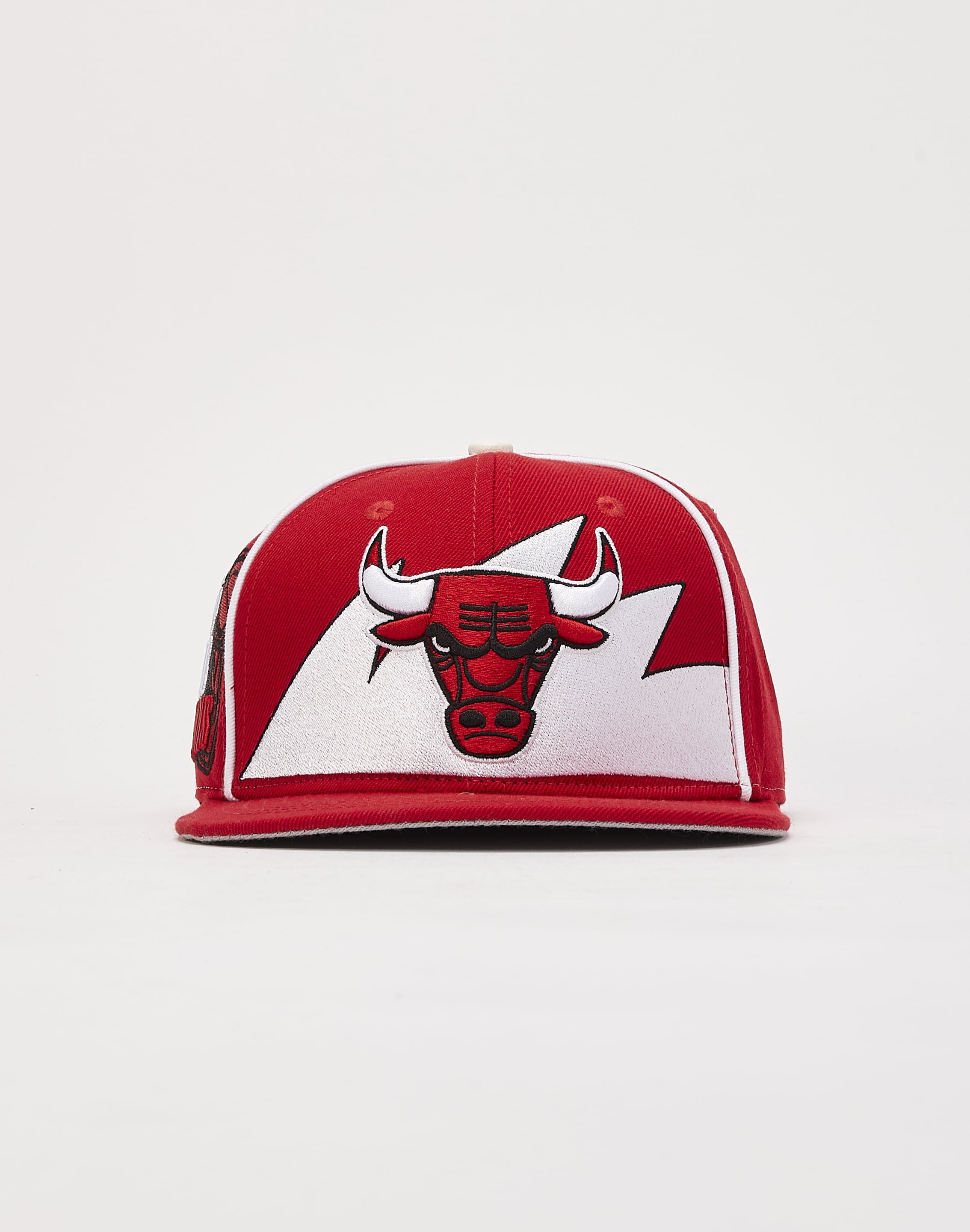 Men's Chicago Bulls Pro Standard Red Team Logo Snapback Hat