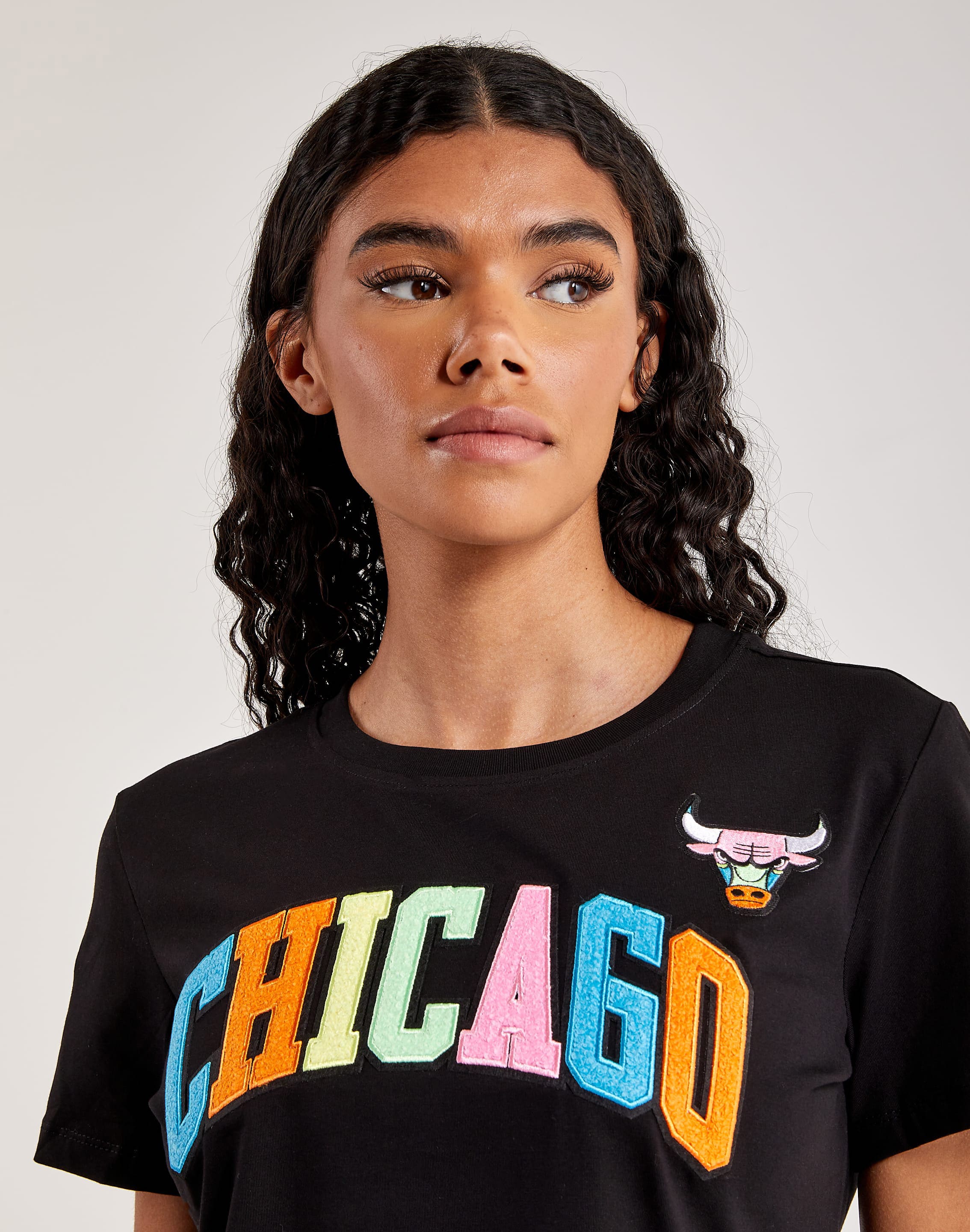 Girls Youth New Era Gray Chicago Bulls Space Dye Jersey V-Neck T-Shirt