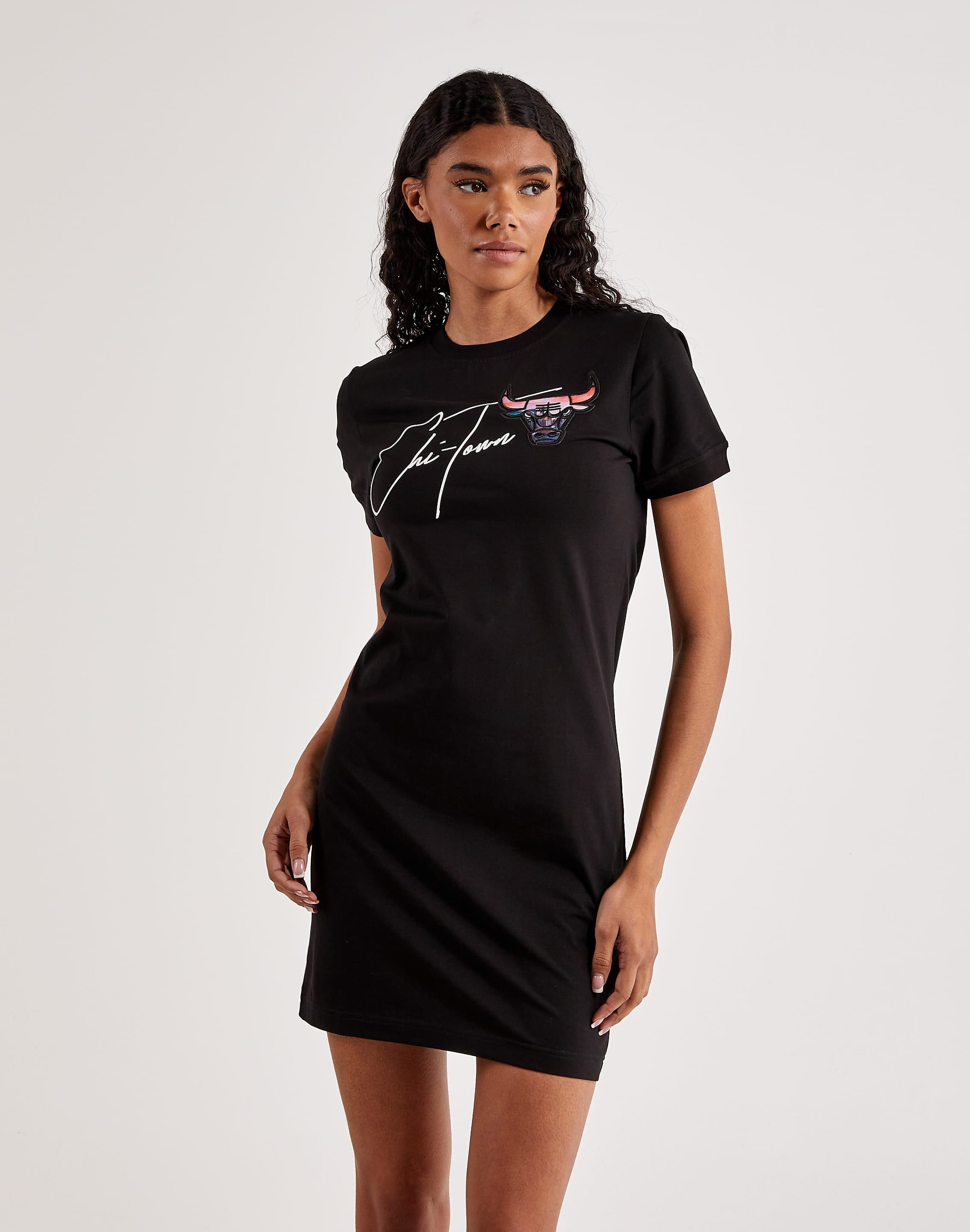 Pro Standard Chicago Bulls Cityscape Dress DTLR Pro Standard Chicago Bulls Cityscape Dress DTLR