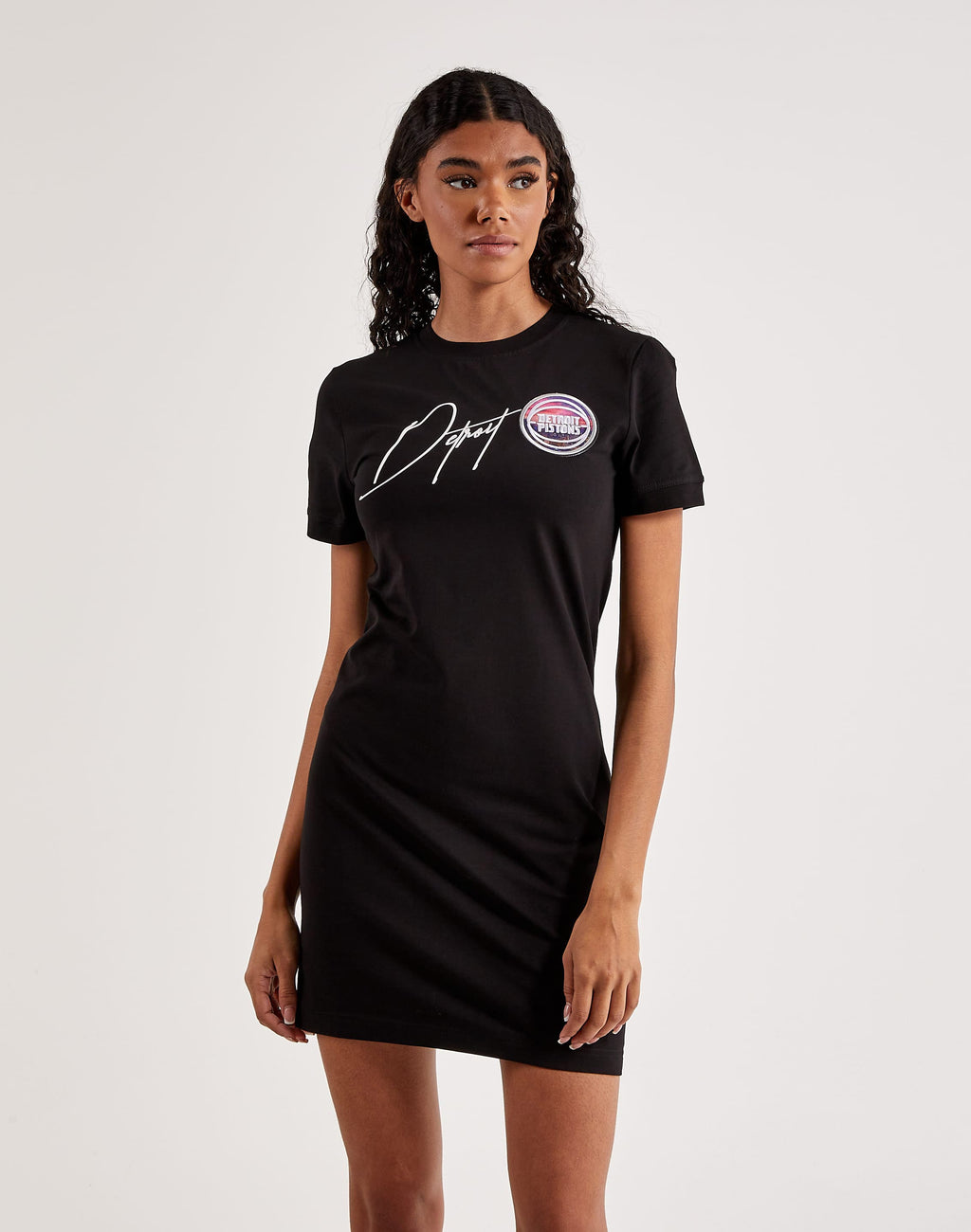 Pro Standard Detroit Pistons Cityscape Dress – DTLR