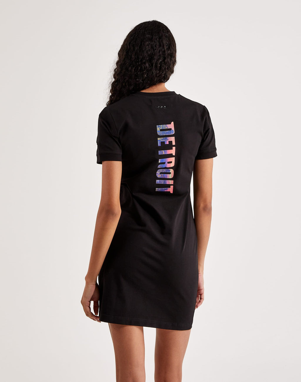 Pro Standard Detroit Pistons Cityscape Dress – DTLR