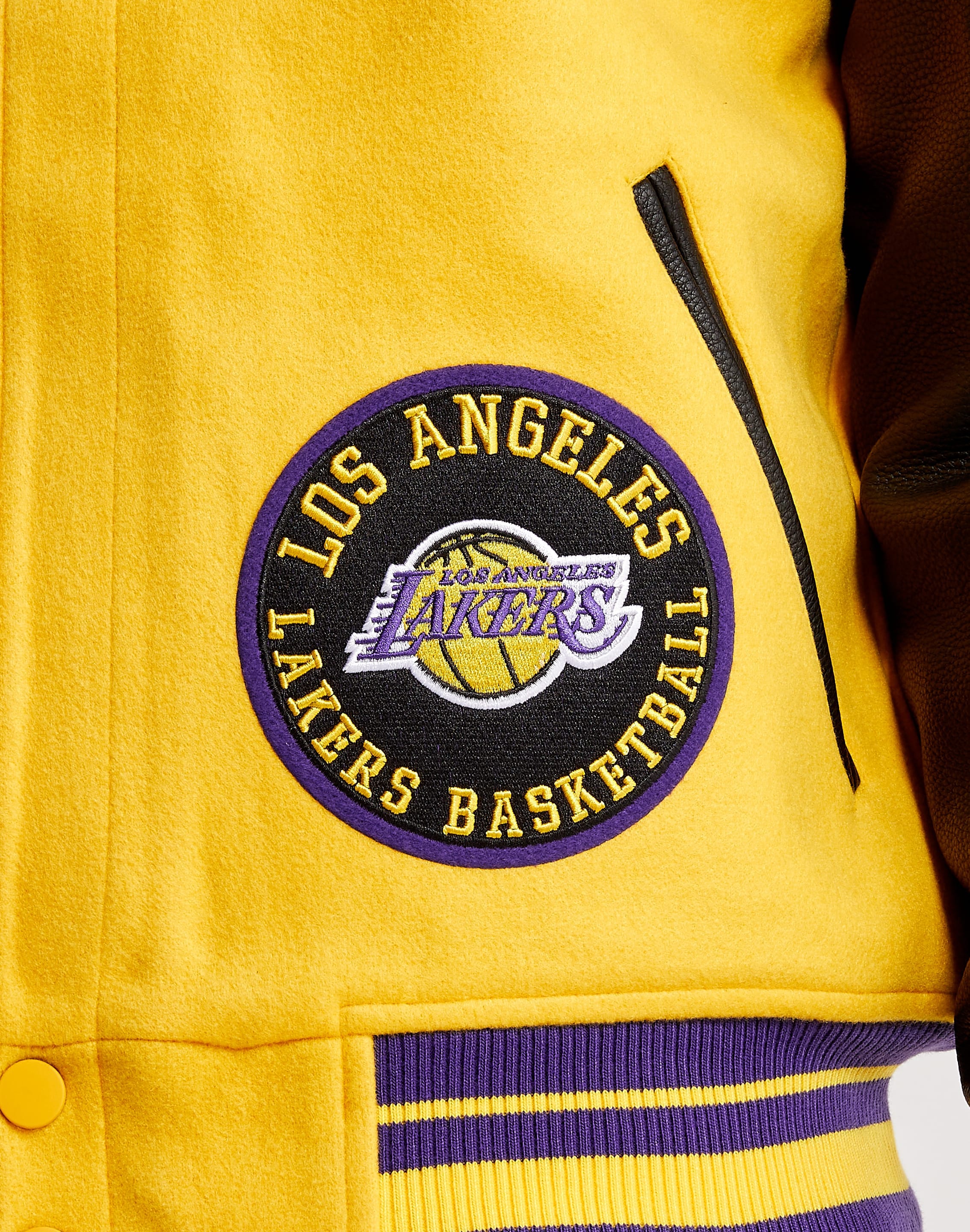 Los Angeles Lakers Black – The Sports Portal