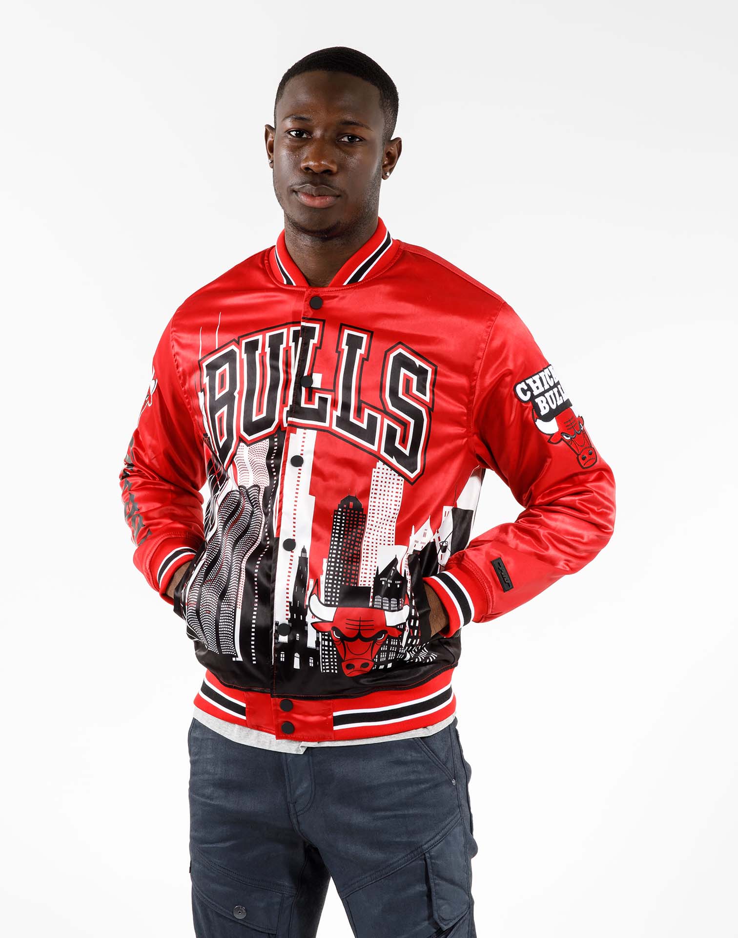 NBA Chicago Bulls Varsity Jacket  Pro Standard Chicago Bulls Jacket