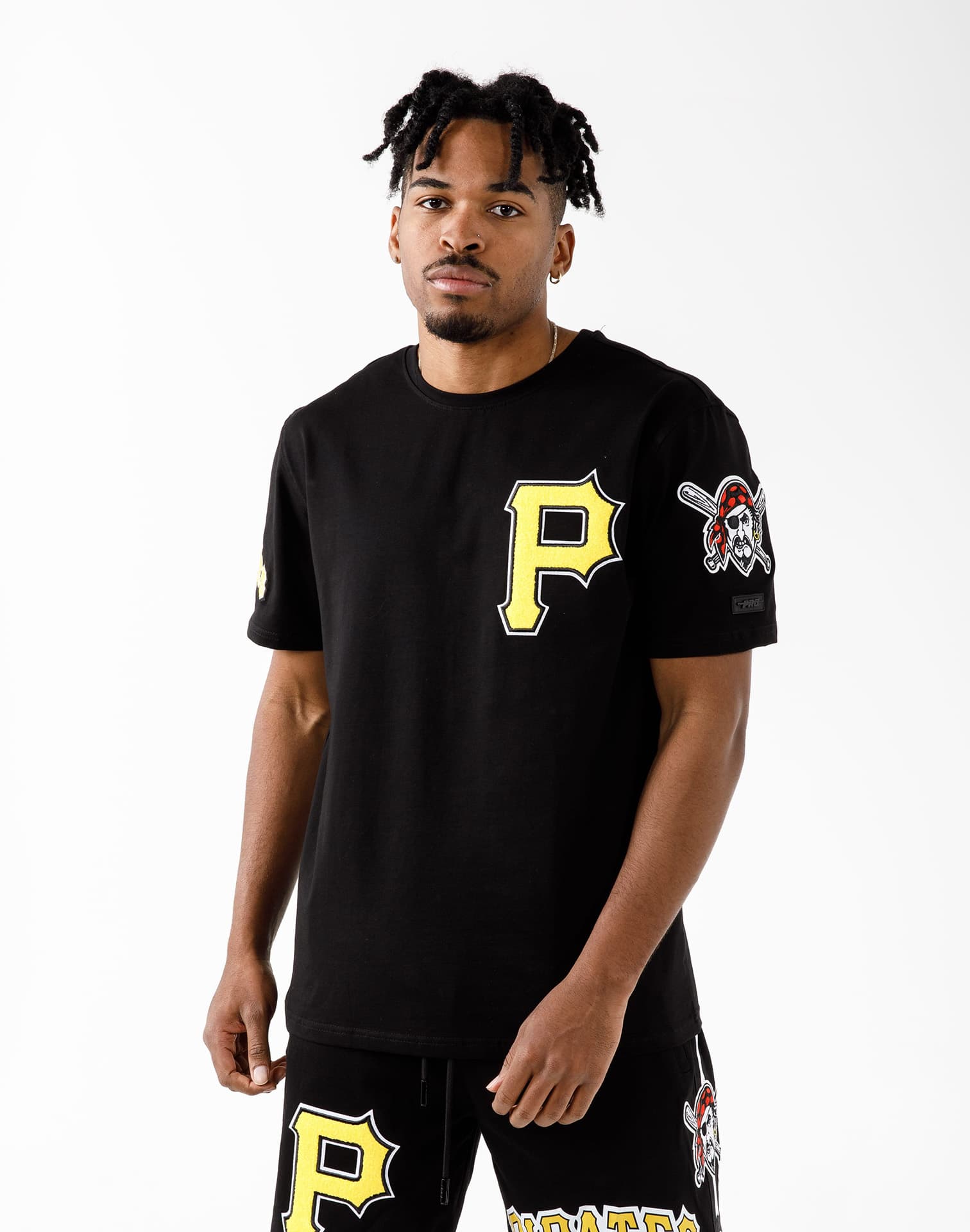 Pro Standard Mlb Pittsburgh Pirates Logo Pro Team Tee