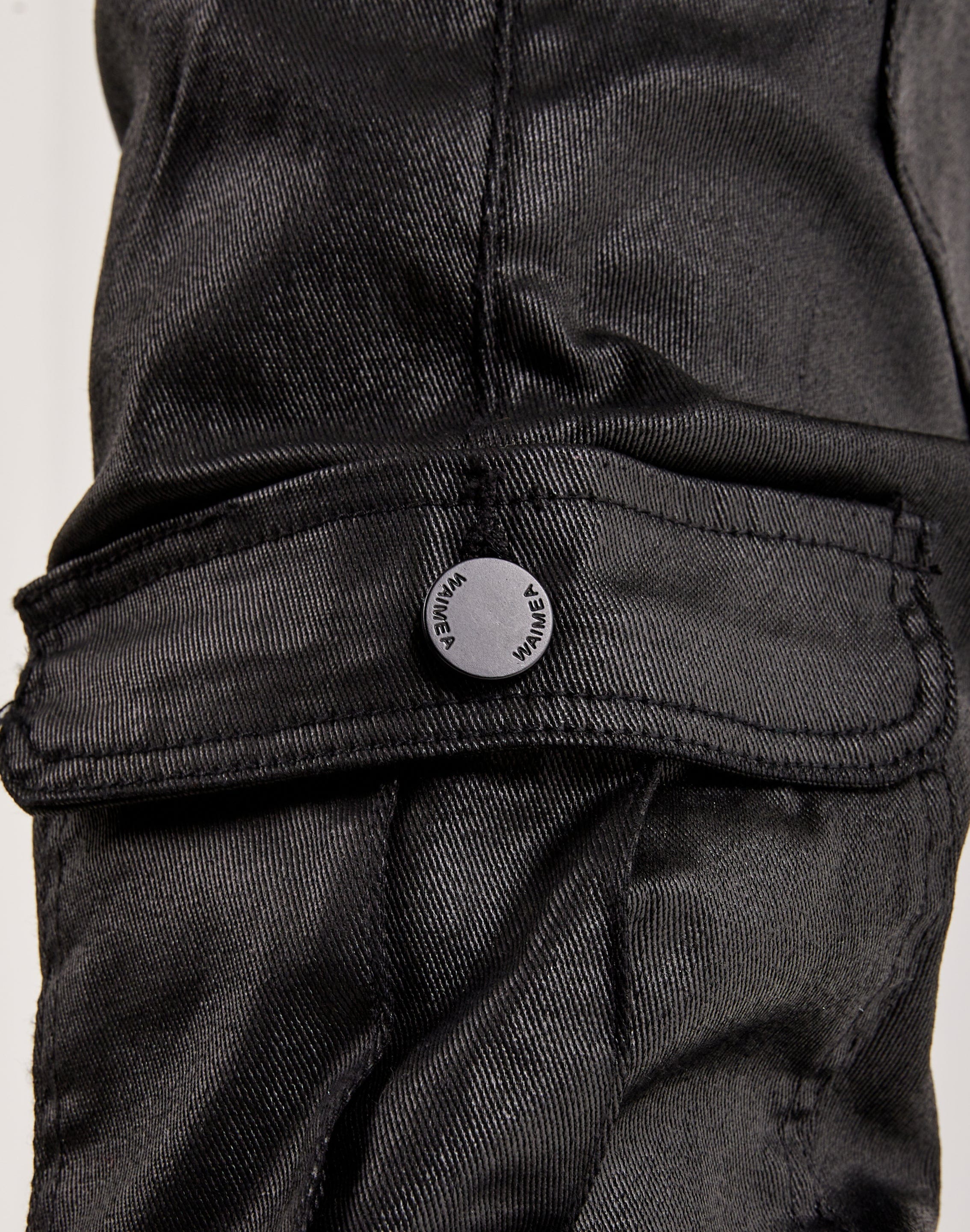 WAIMEA Coated Cargo Pants