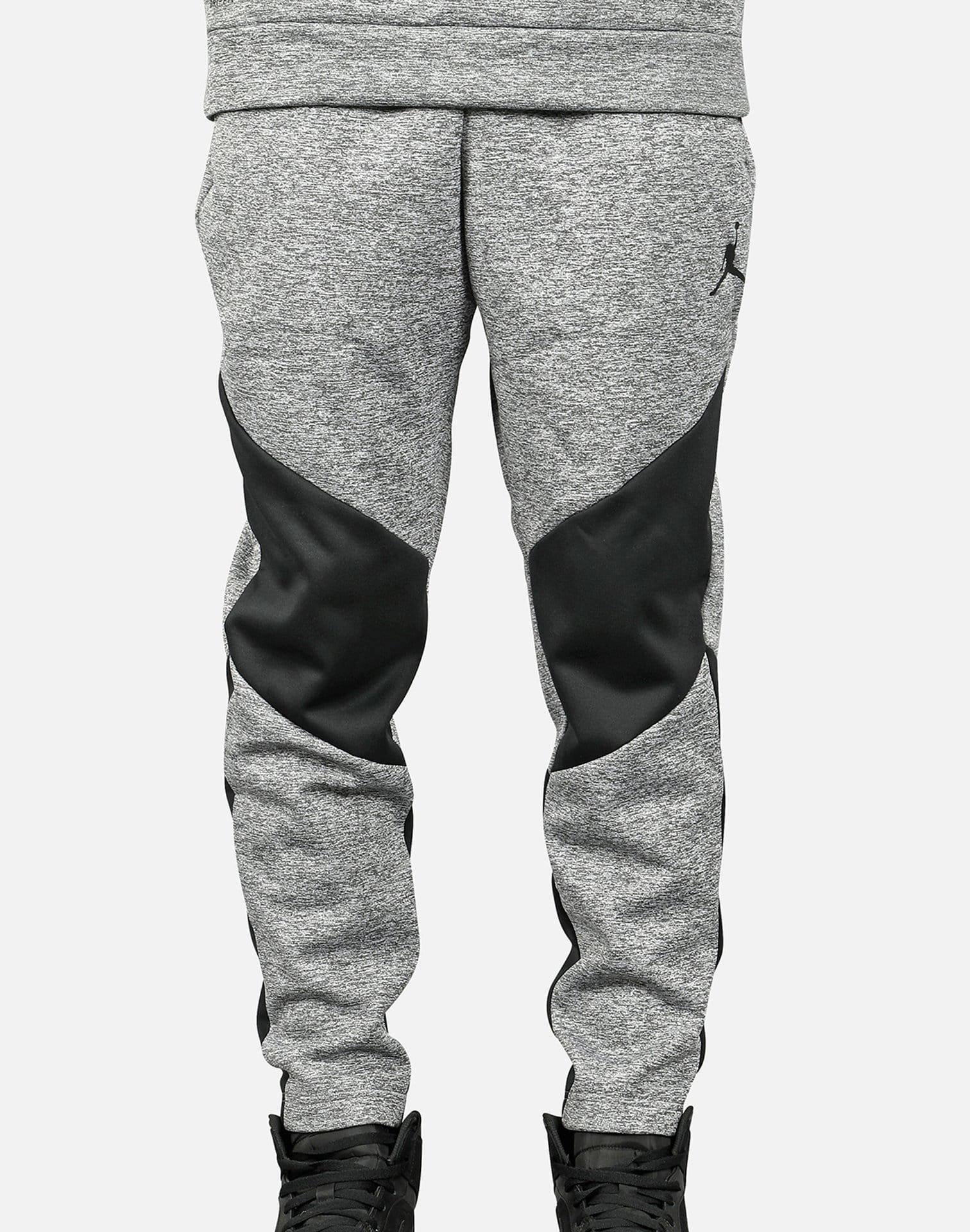 Jordan Men's 23 Alpha Thermal Fleece Pants