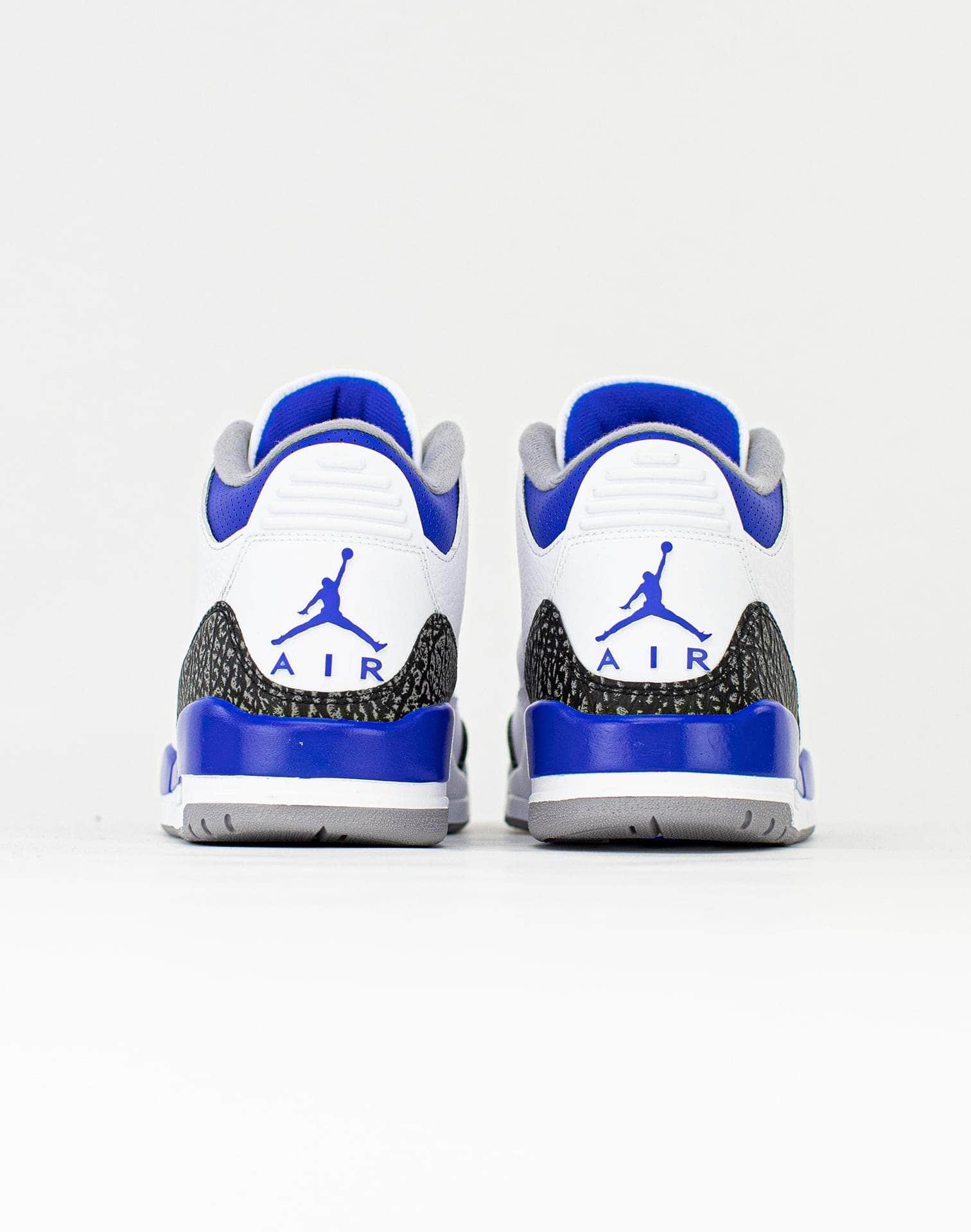 Jordan Air Jordan Retro 'Racer Blue' – DTLR