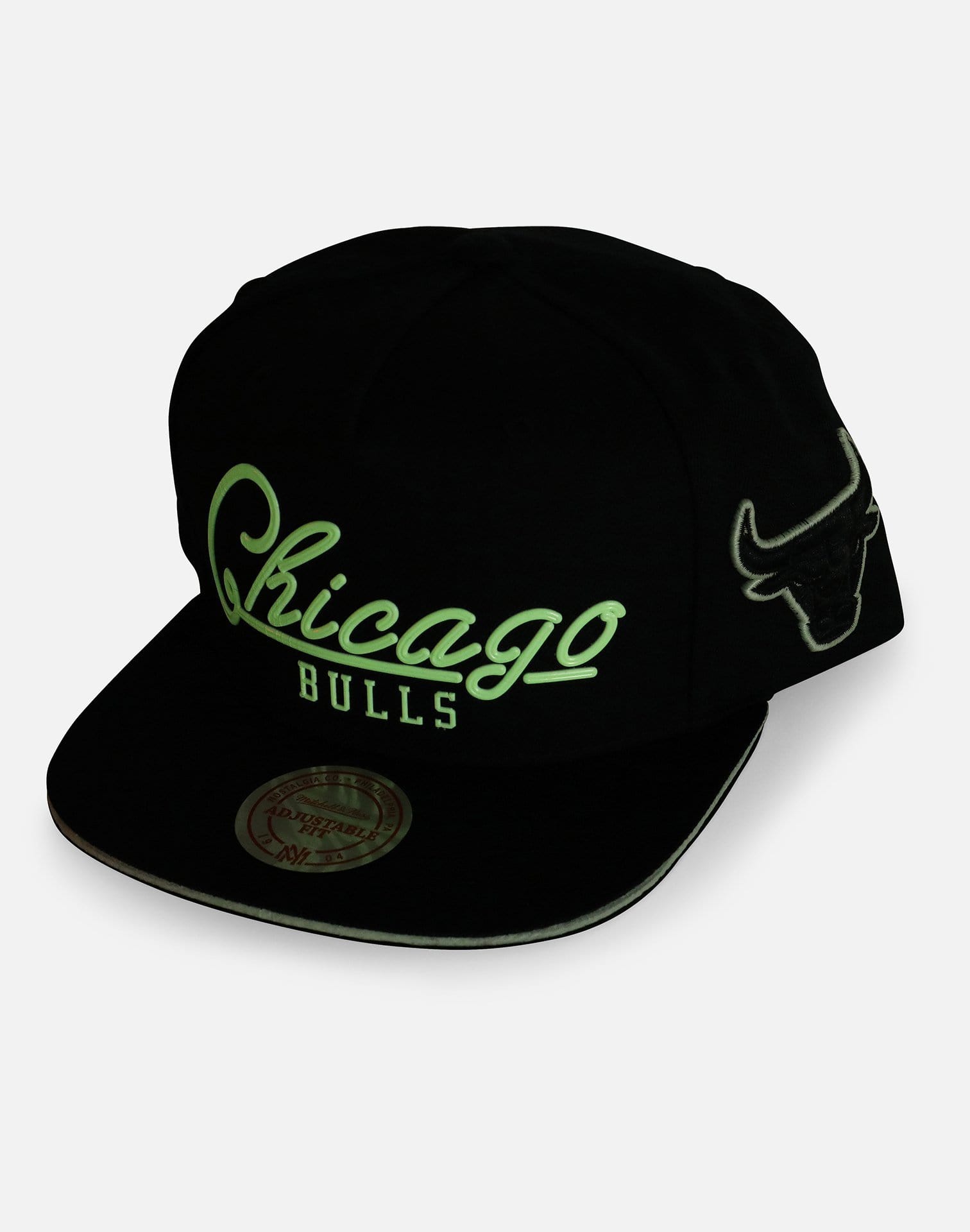 Mitchell & Ness NBA Chicago Bulls Lights Glow Snapback Hat
