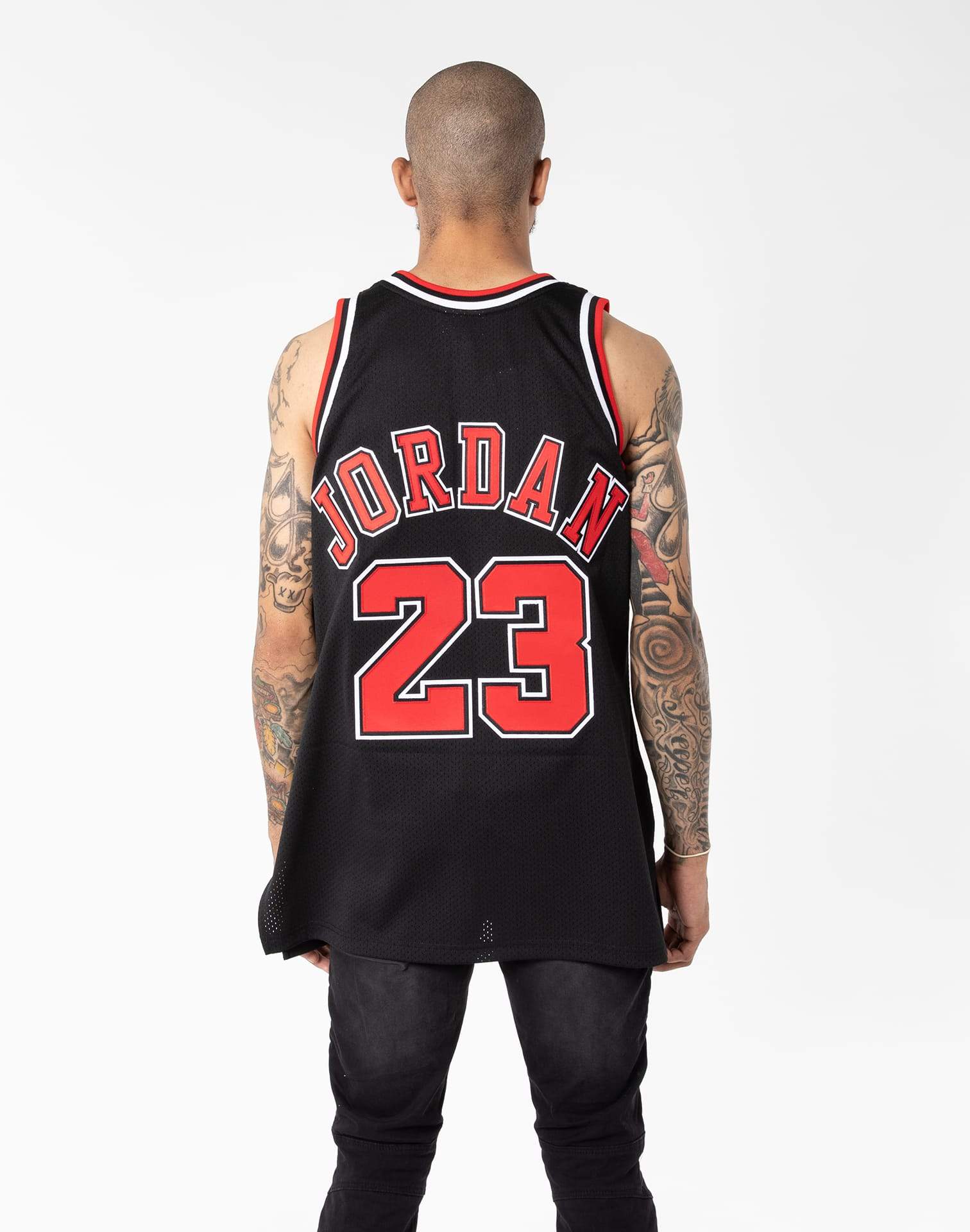 Mitchell and Ness Authentic Michael Jordan Chicago Bulls Road NBA Finals 1997-98 Jersey, Red/Black / S