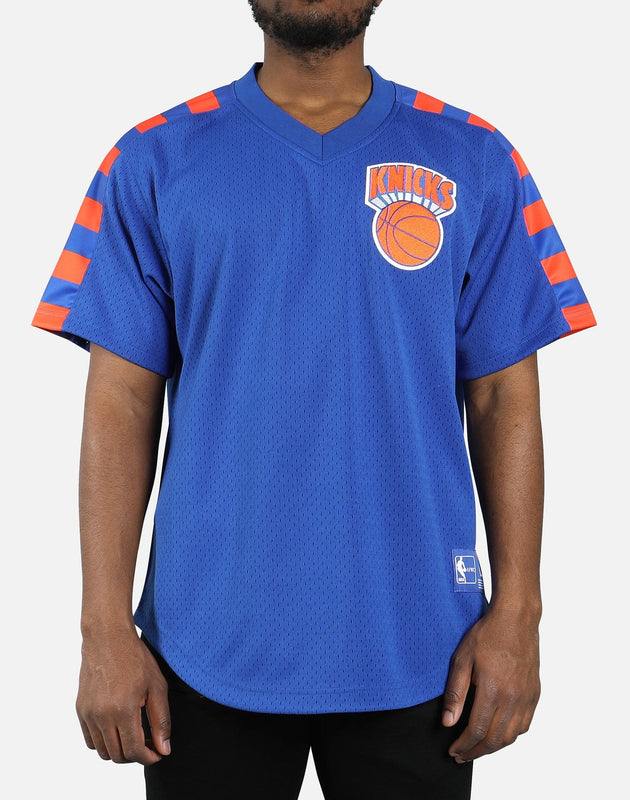 Mitchell & Ness NBA NEW YORK KNICKS WINNING TEAM MESH V-NECK JERSEY – DTLR