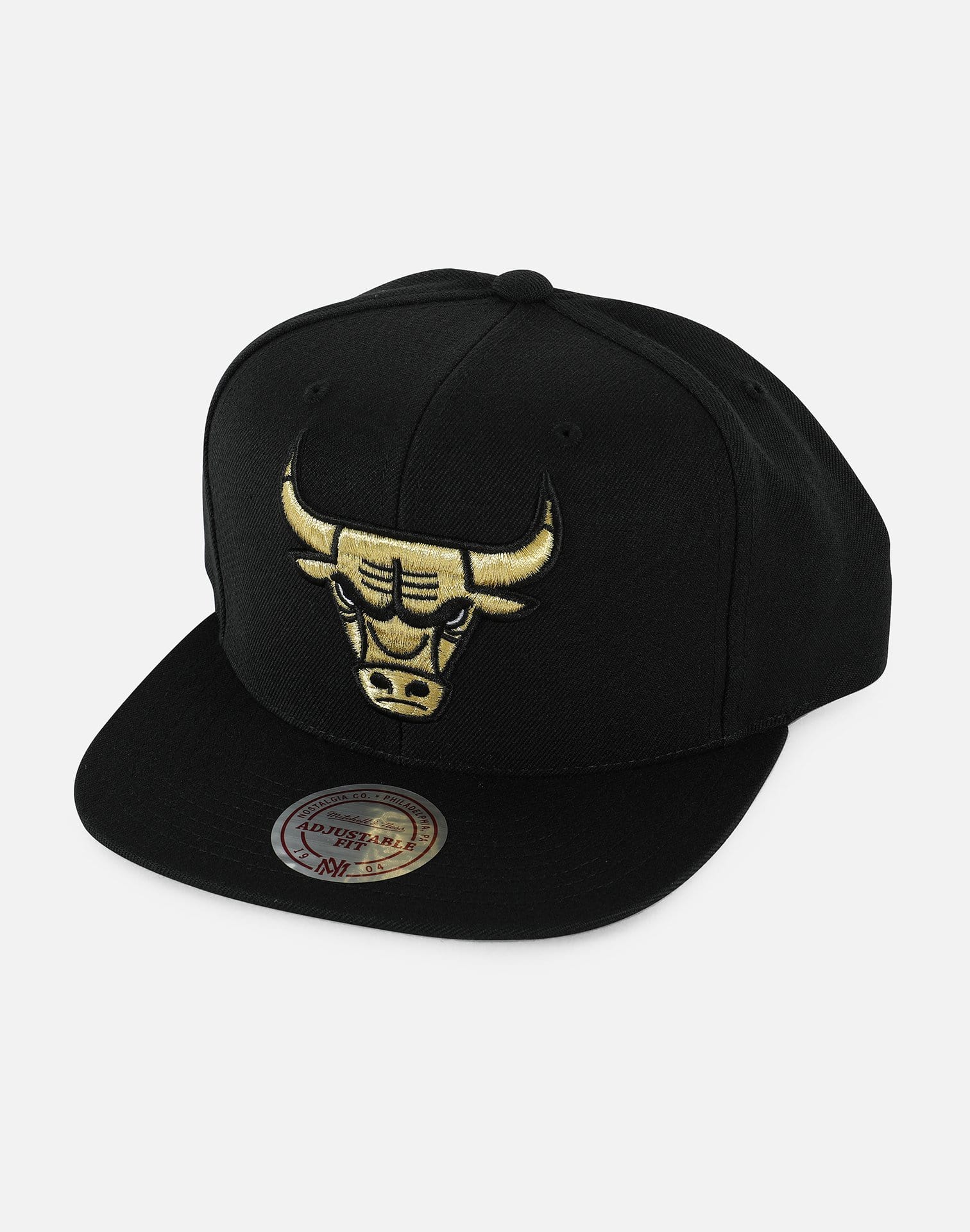 Mitchell & Ness NBA Chicago Bulls Gold Metallic Snapback Hat