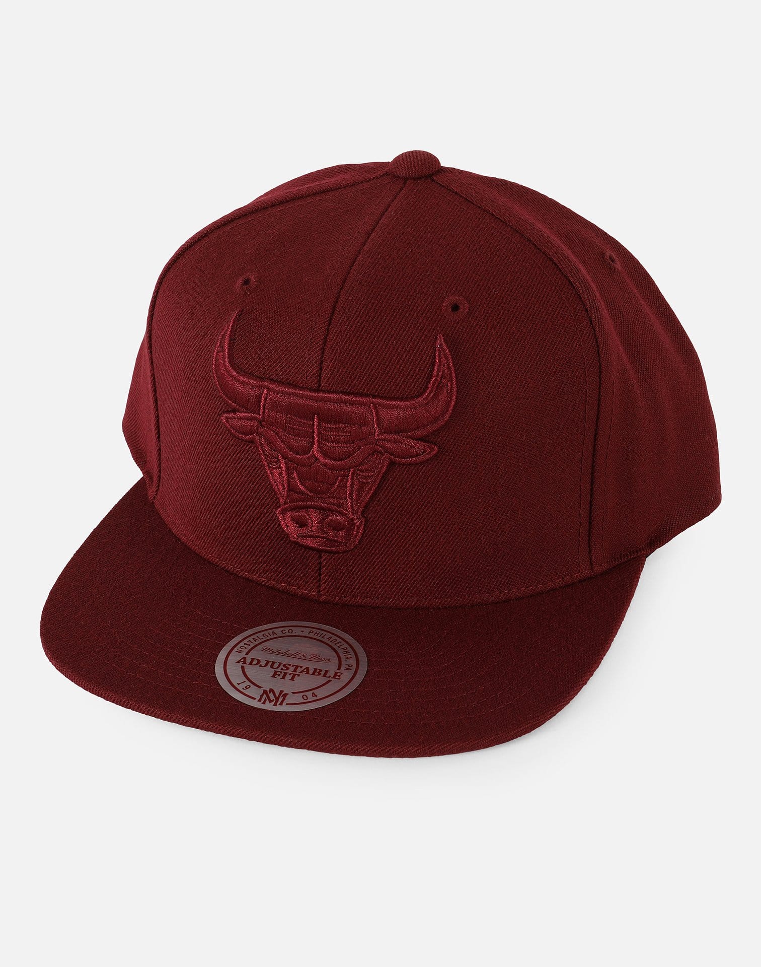 Mitchell & Ness NBA Chicago Bulls Hyper Color Snapback Hat