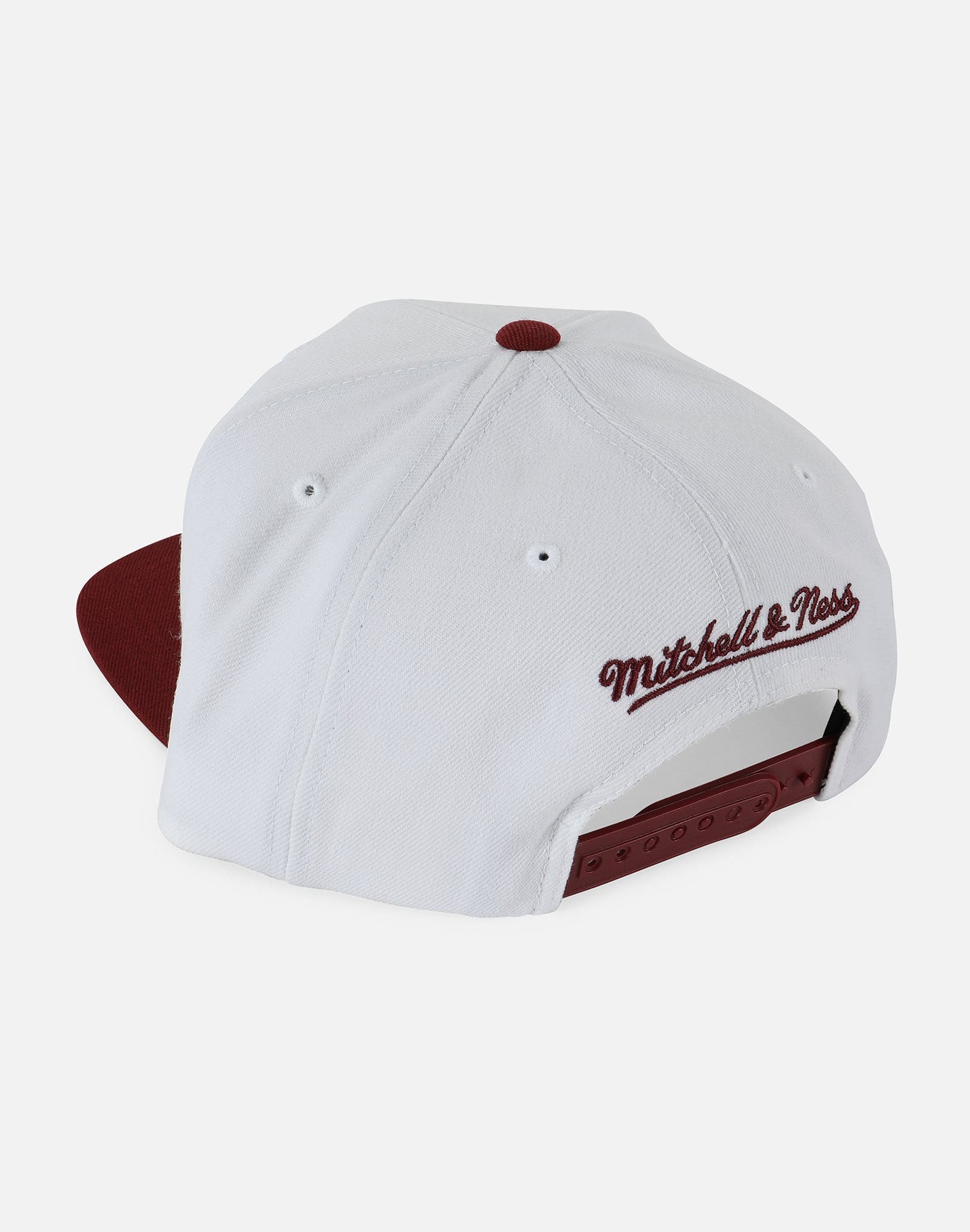 Mitchell and Ness Cleveland Cavaliers XL Logo 2 Tone Snapback