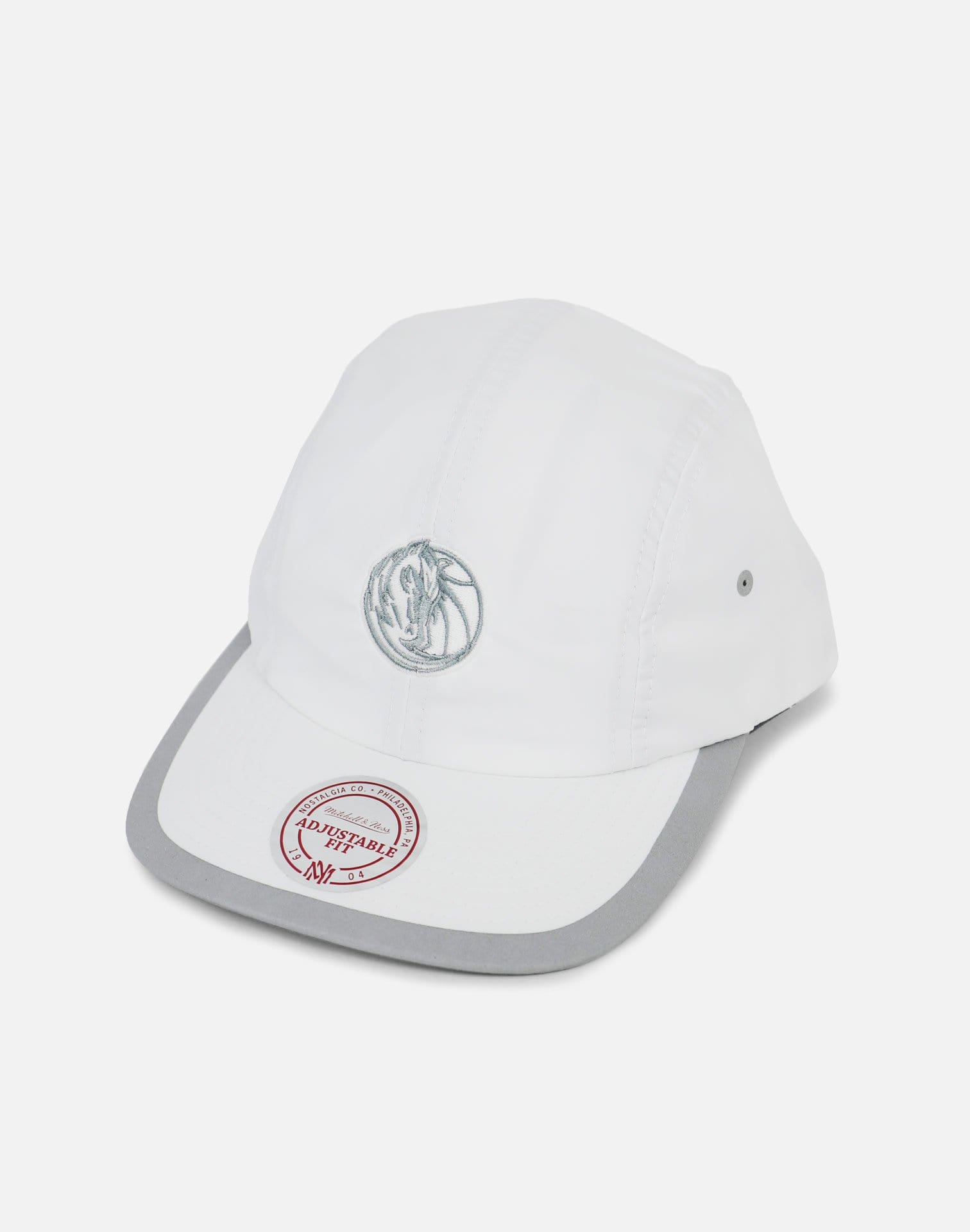 Mitchell & Ness Dallas Mavericks Double Weave Strapback Hat (White/Grey)