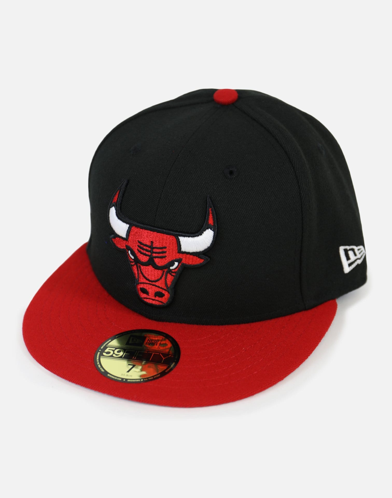 New Era Chicago Bulls Fitted Hat (Black/Red)
