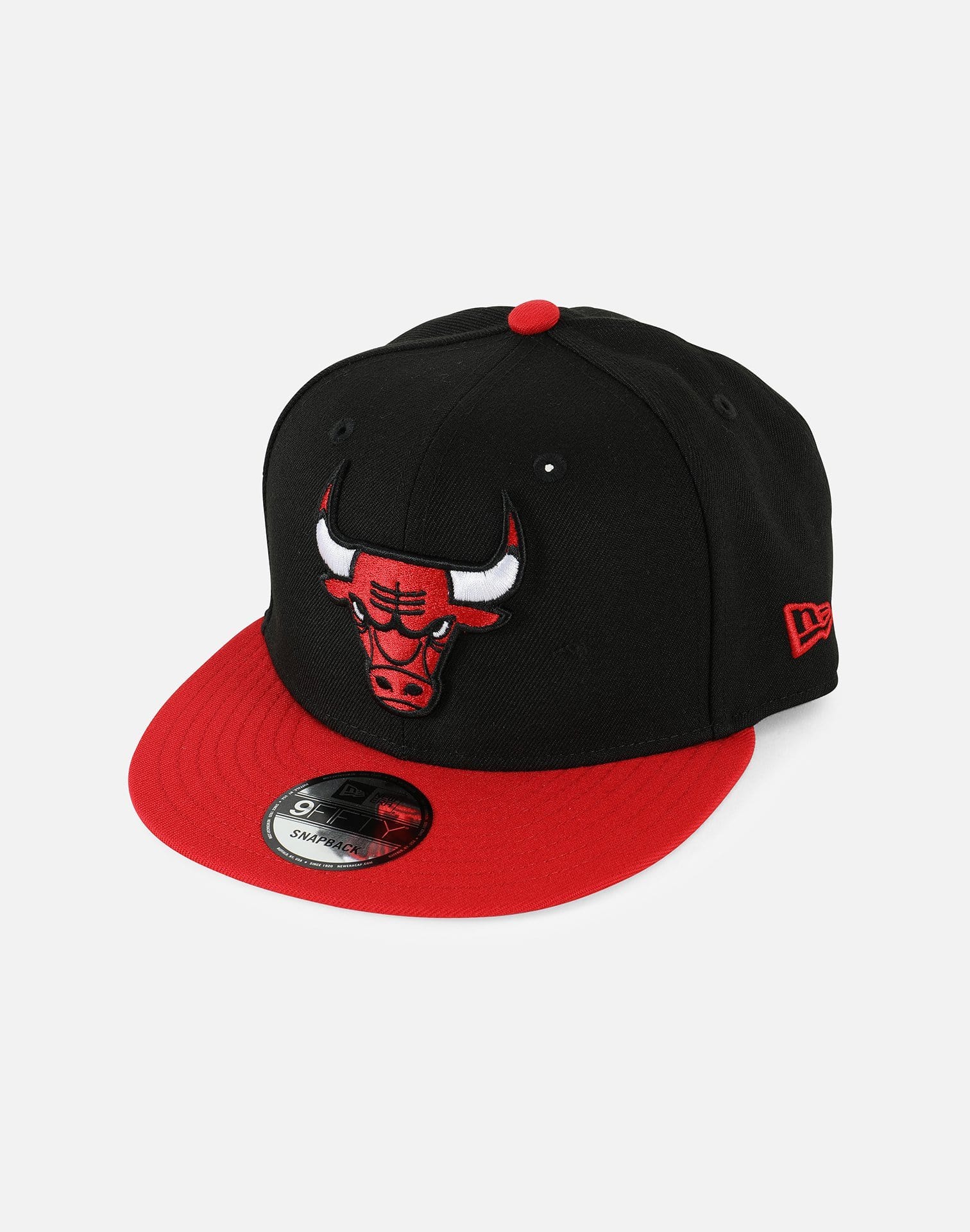 New Era NBA Chicago Bulls Side Stated Snapback Hat