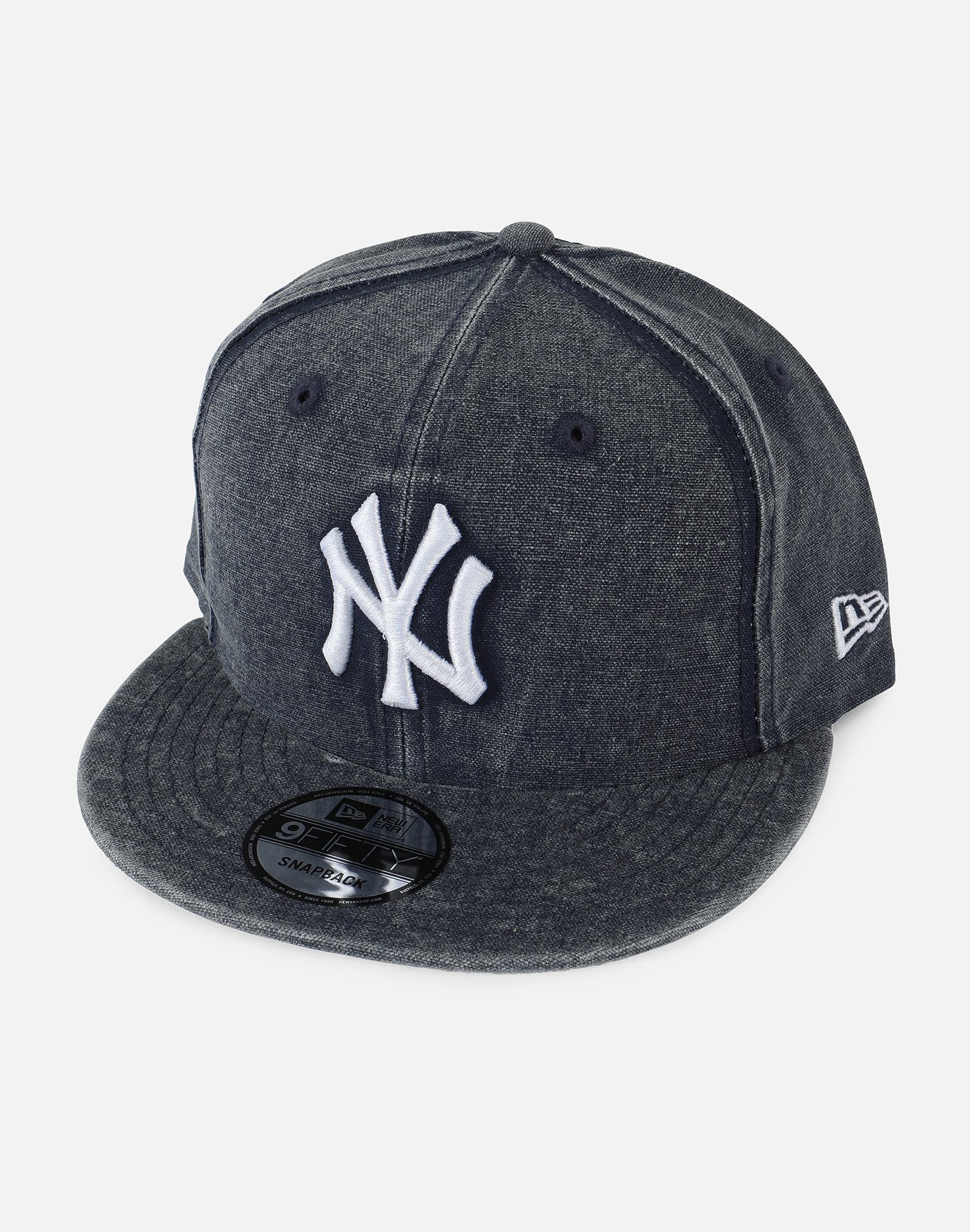 New Era New York Yankees Rugged Hue 950 Snapback
