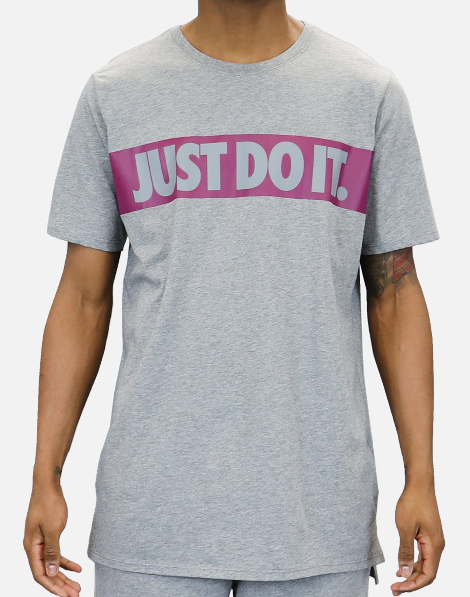 Nike NSW Just Do It Tee (Carbon Heather/True Berry)