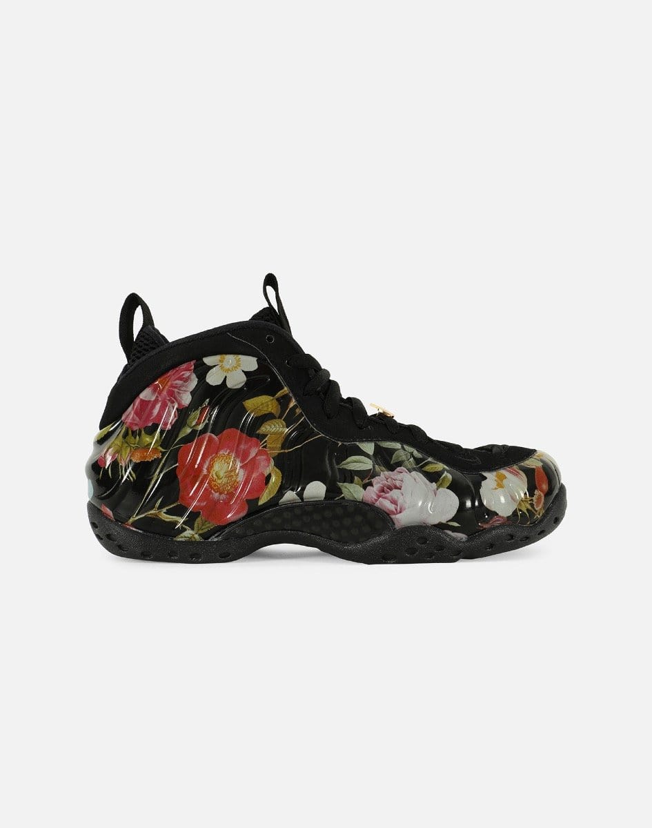 Nike WMNS AIR FOAMPOSITE ONE – DTLR