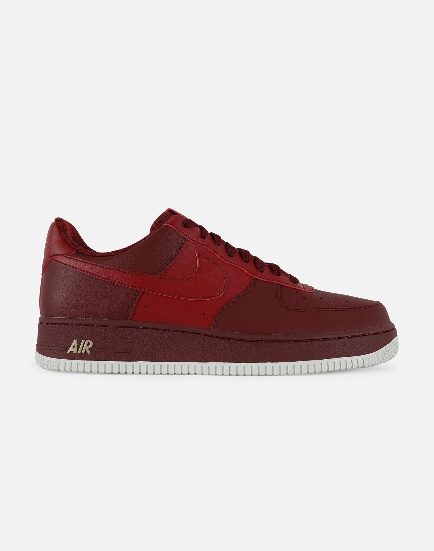 Photo of Nike AIR FORCE 1 '07 LOW