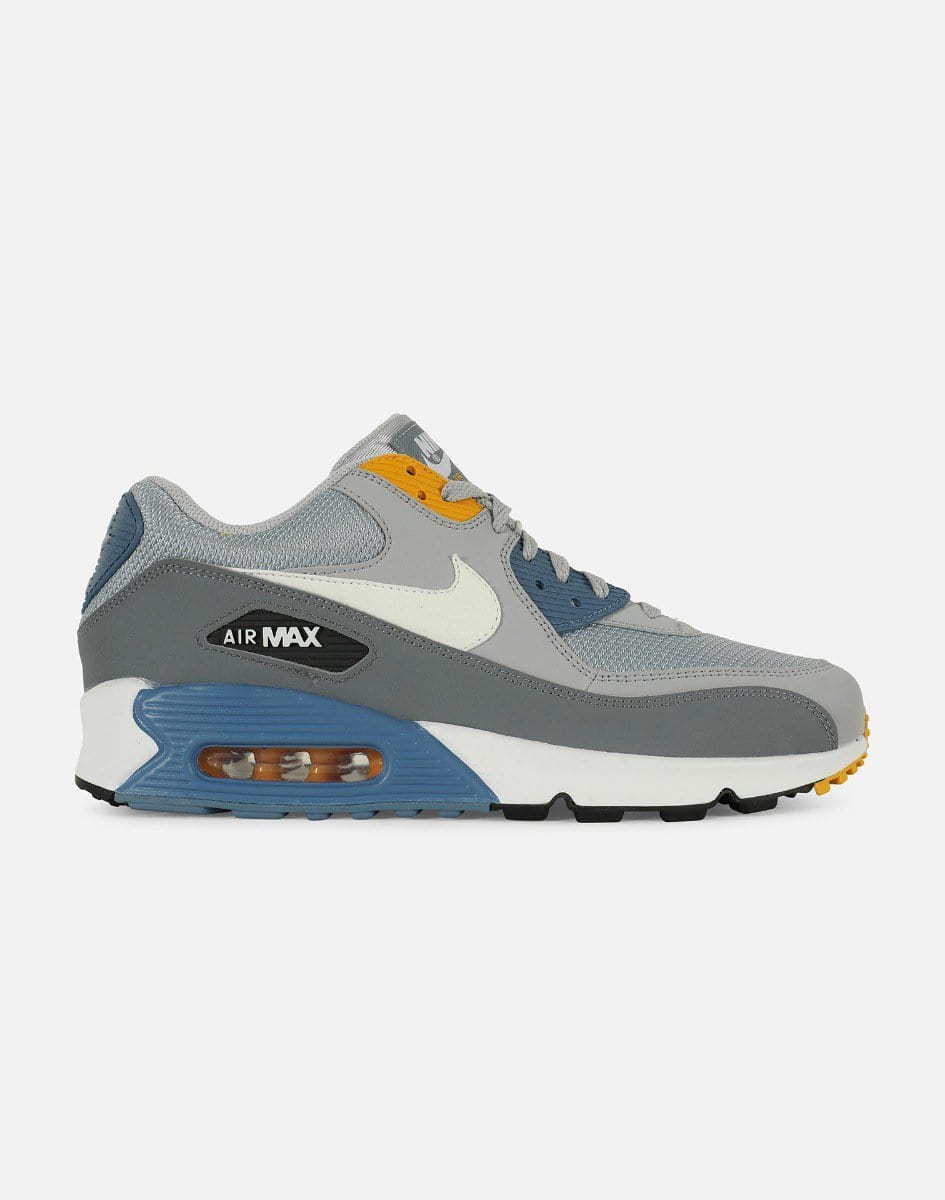 Nike AIR MAX 90 ESSENTIAL – DTLR