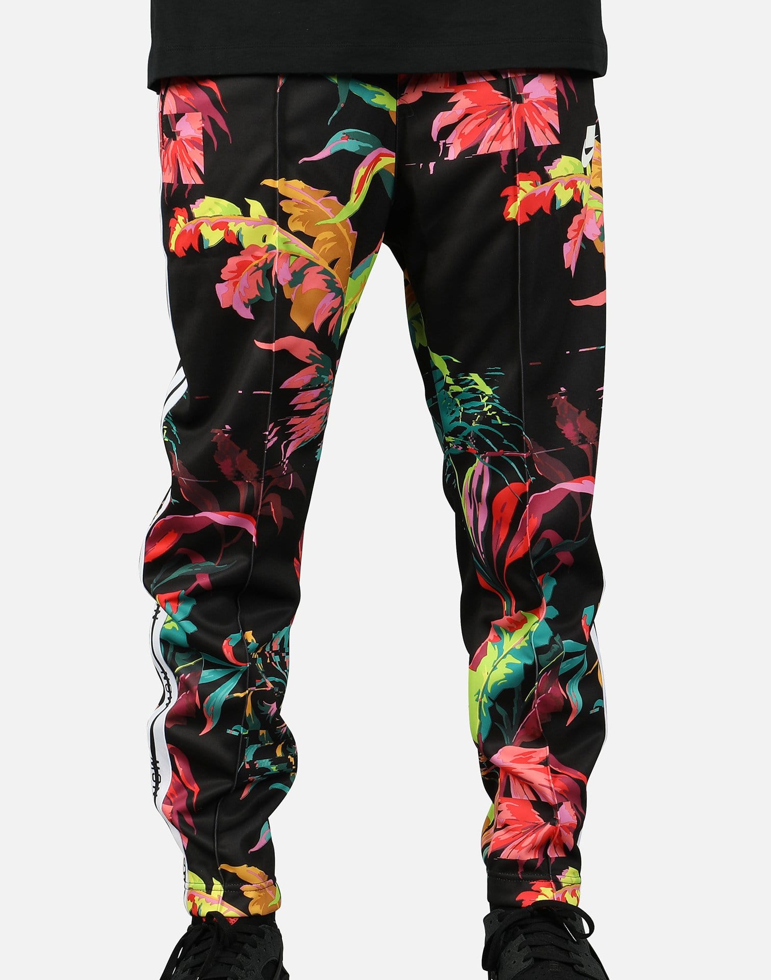 Nike NSW FLORAL TRACK PANTS – DTLR