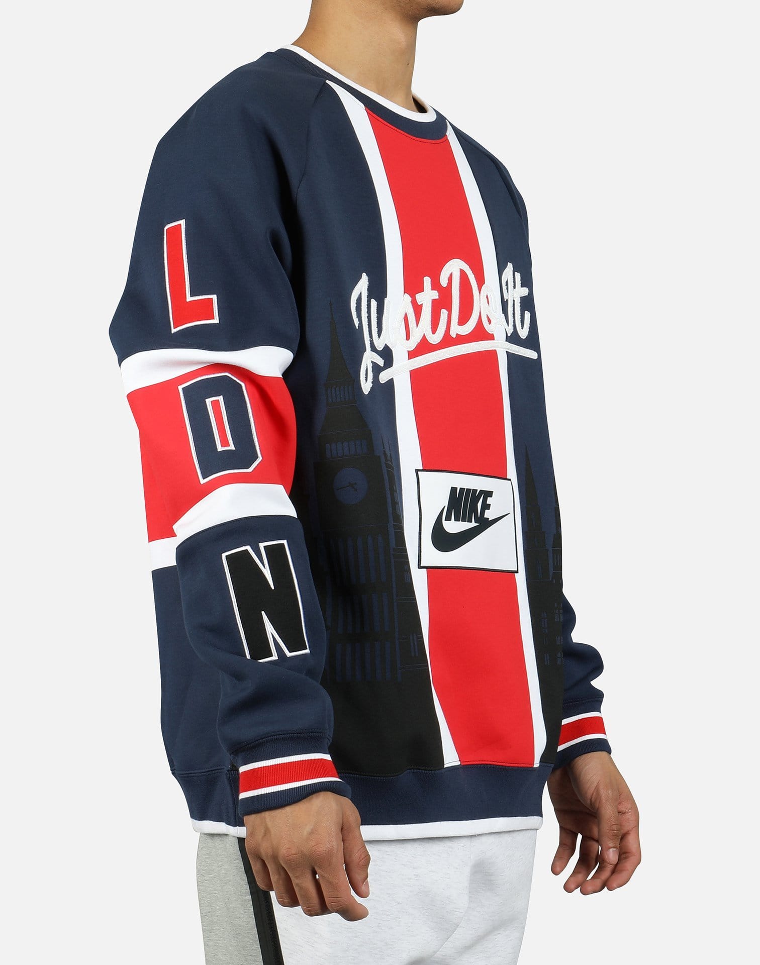 Photo of Nike NSW LONDON CREW
