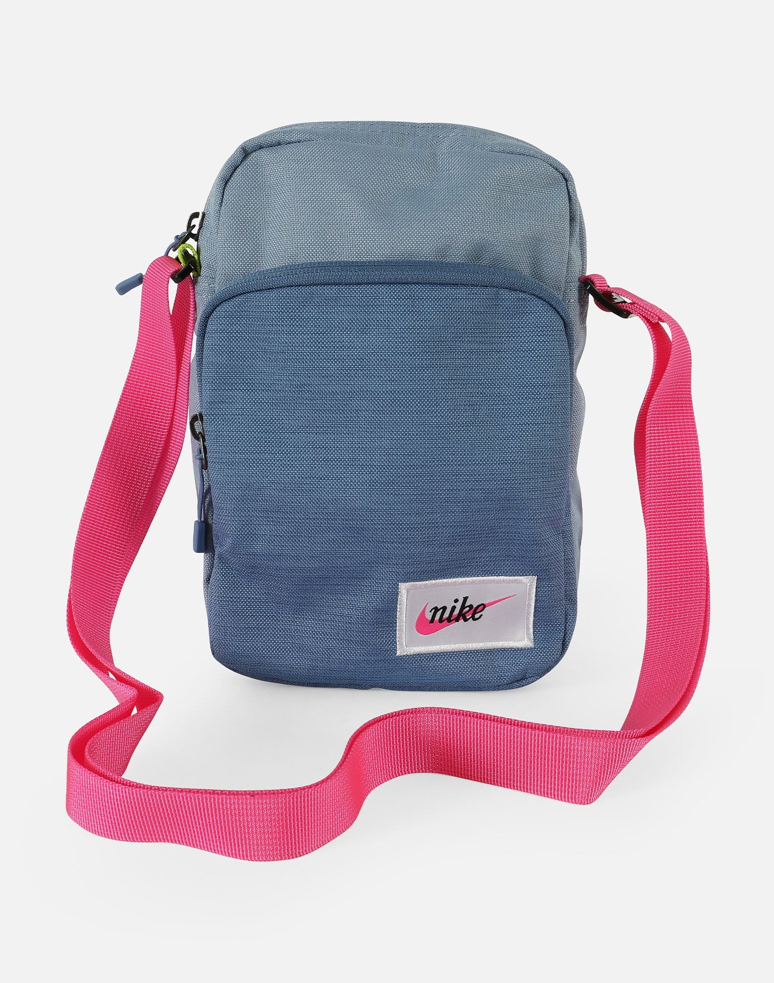 Nike NSW Heritage Small-Item Shoulder Bag