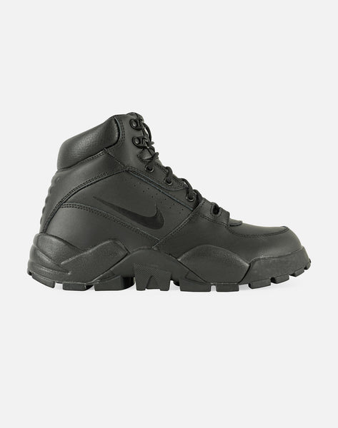 nike rhyodomo men's shoes stores