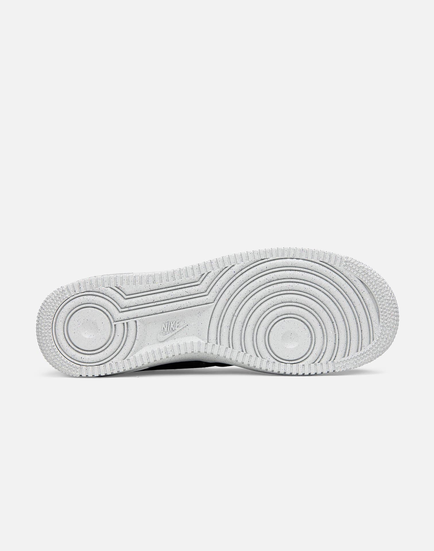 Photo of Nike AIR FORCE 1 '07 LOW LV8