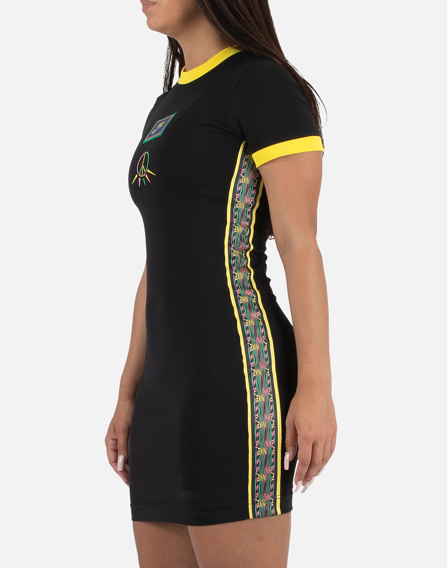Nike NSW ESSENTIAL PEACE DRESS – DTLR