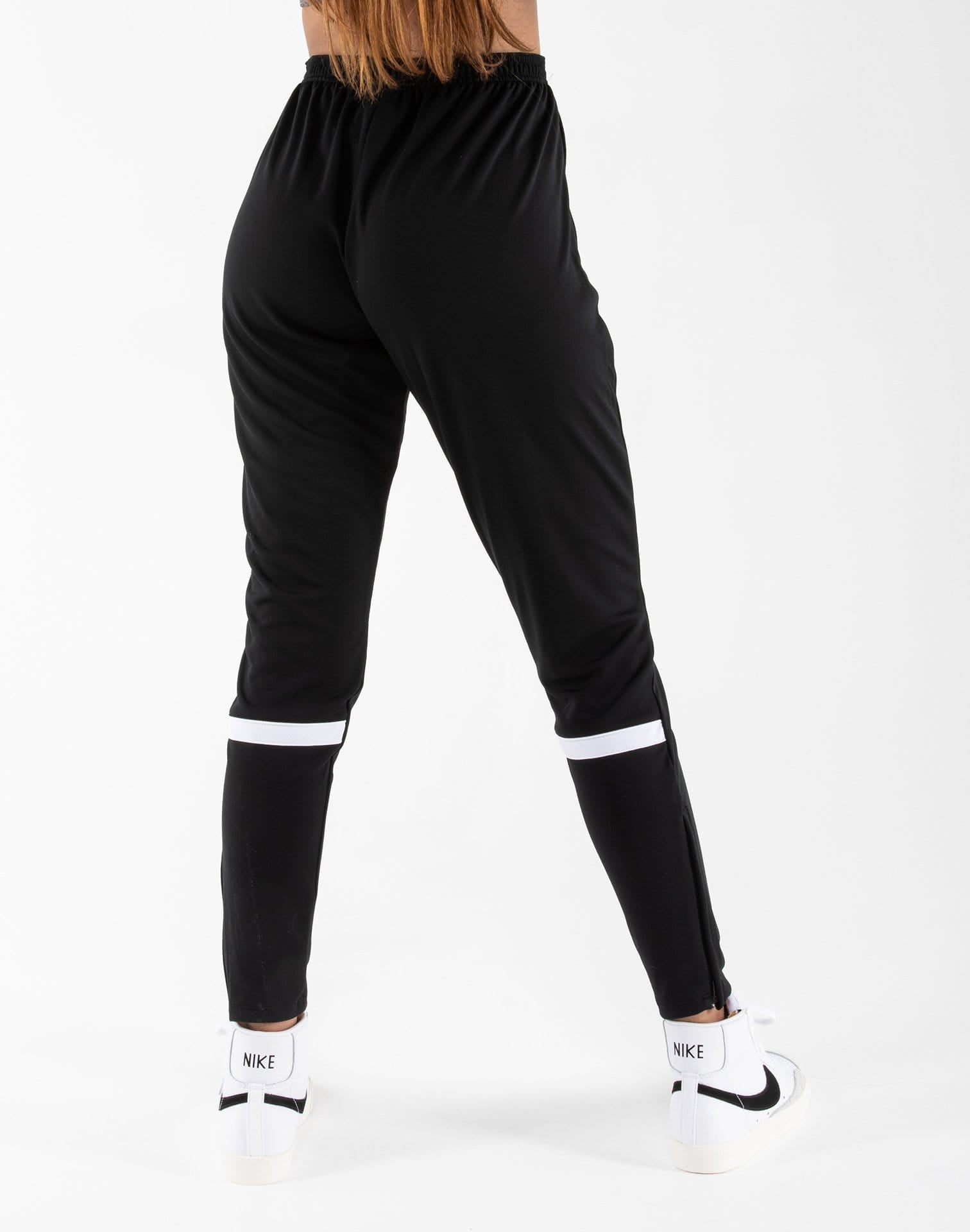 Nike Bliss Women's Dri-FIT Trousers. Nike.com