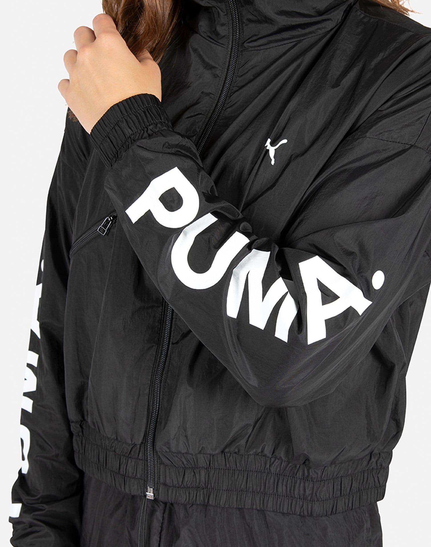 PUMA Women's Chase Woven Jacket
